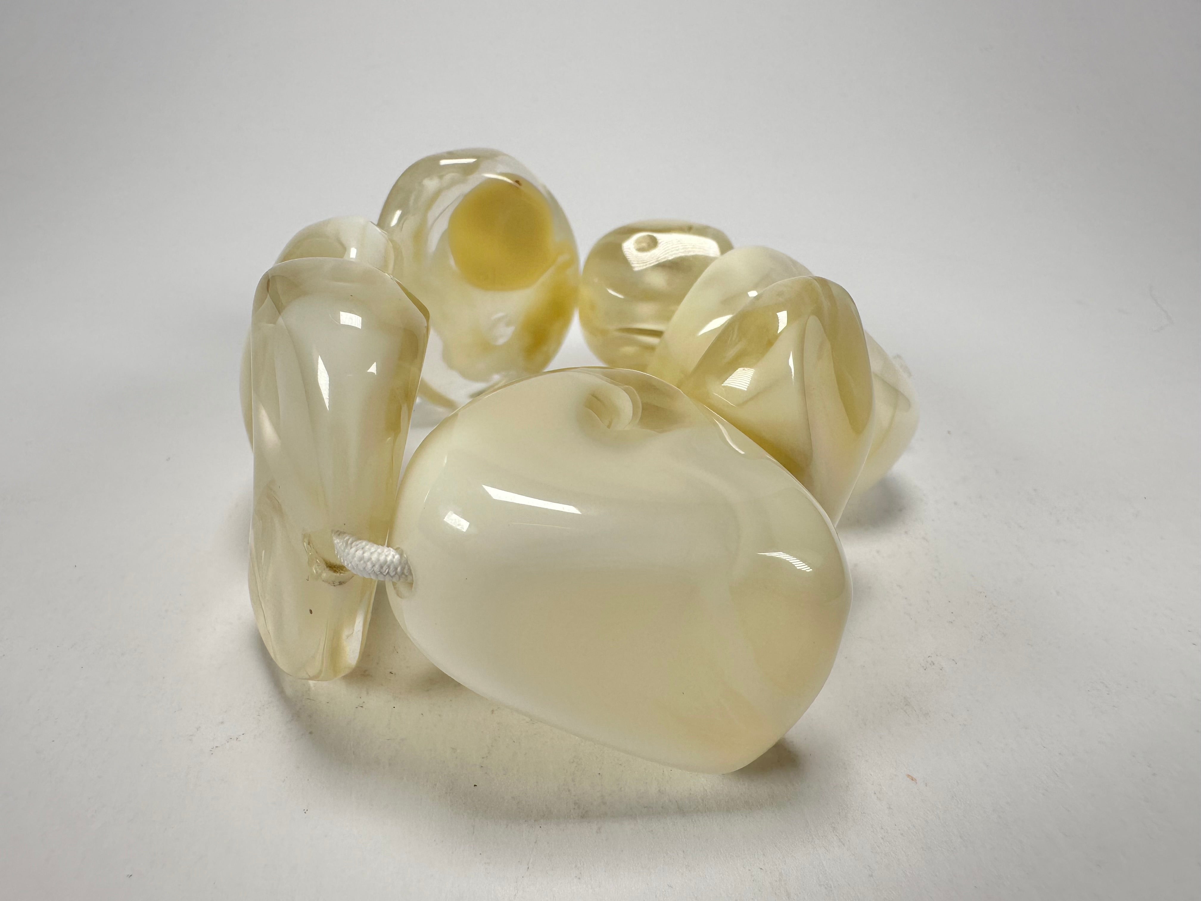 Jackie Brazil "Vesubio" Large Cusco Stones Cream Marble Elasticated Bracelet ( B1613 )
