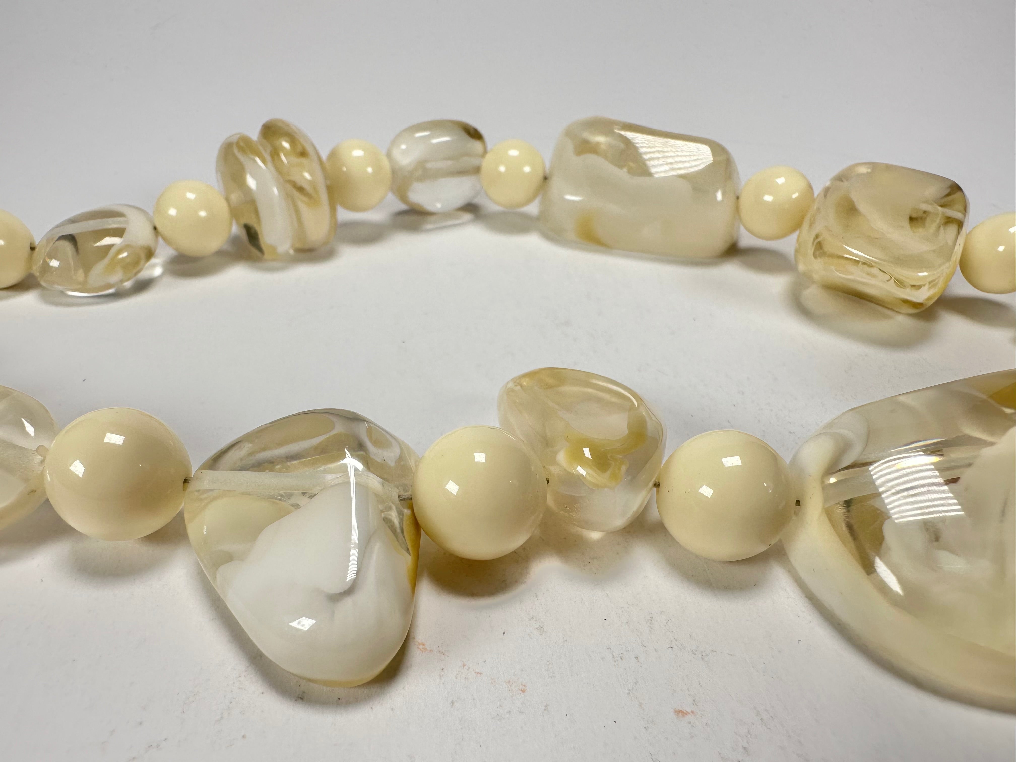 Jackie Brazil "Vesubio" Cream Marble Large Beads & Stones Necklace ( N1616 )