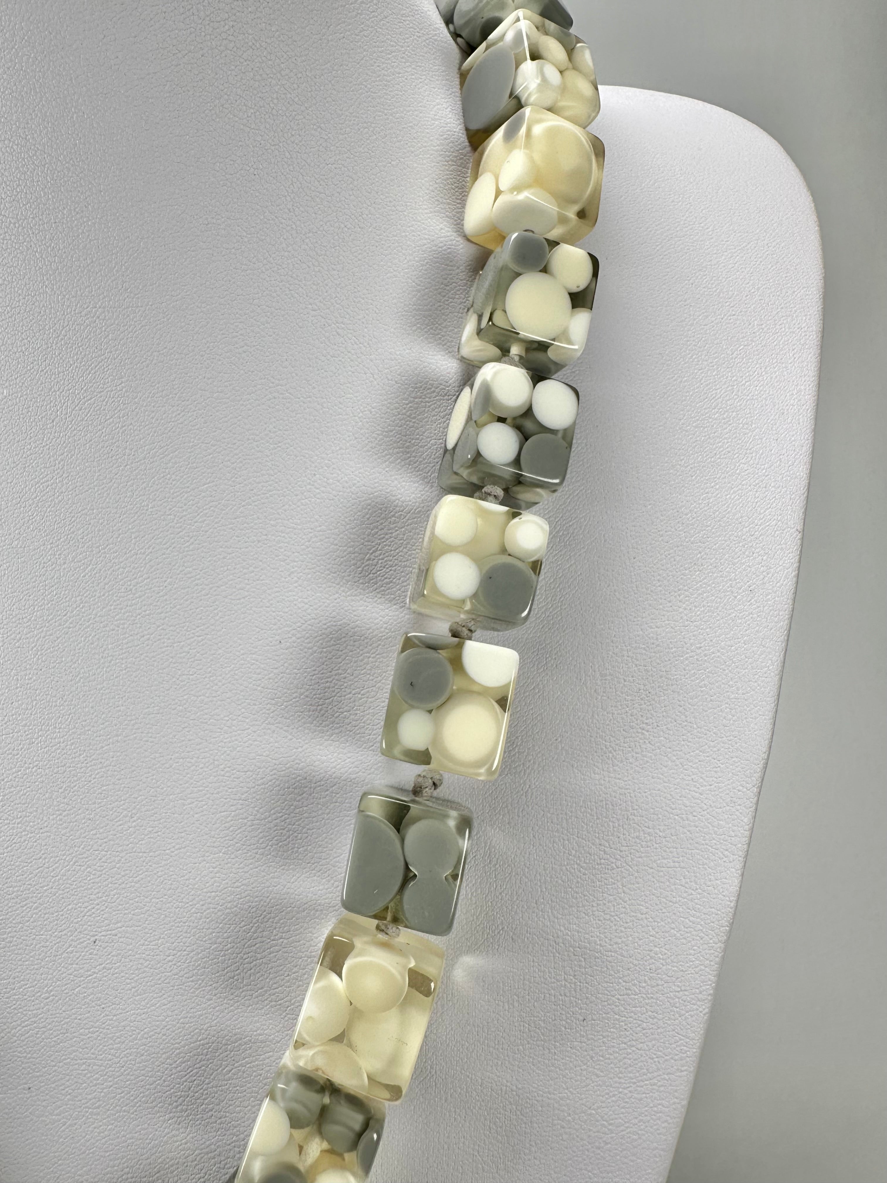Jackie Brazil "Carlo Spotted Cubes" Cream Mix Spots Resin Necklace 50cm ( N1396 )