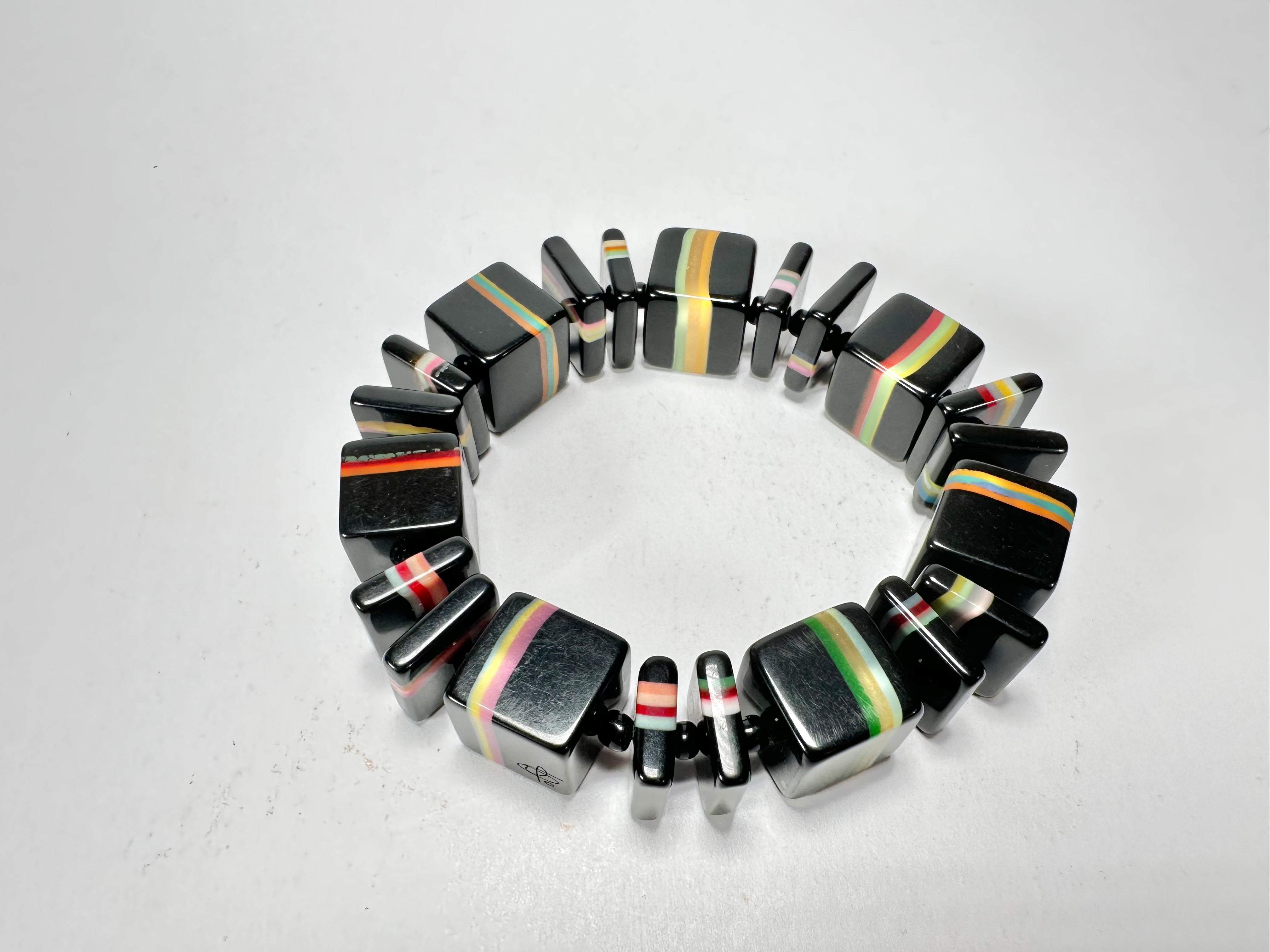 Jackie Brazil "Bar Code" Black & Liquorice Mix Squares Resin Bracelet ( B2201 )