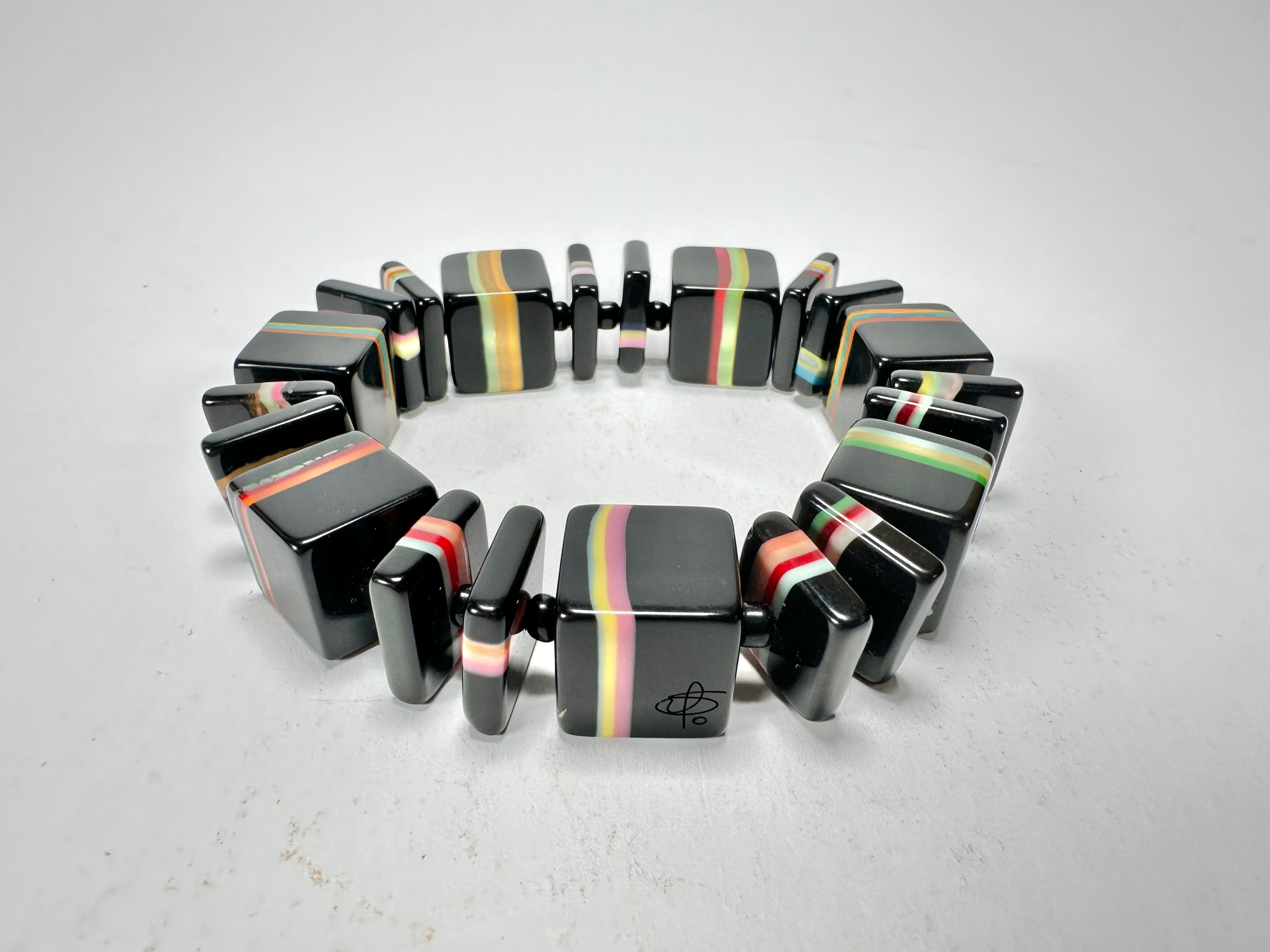 Jackie Brazil "Bar Code" Black & Liquorice Mix Squares Resin Bracelet ( B2201 )