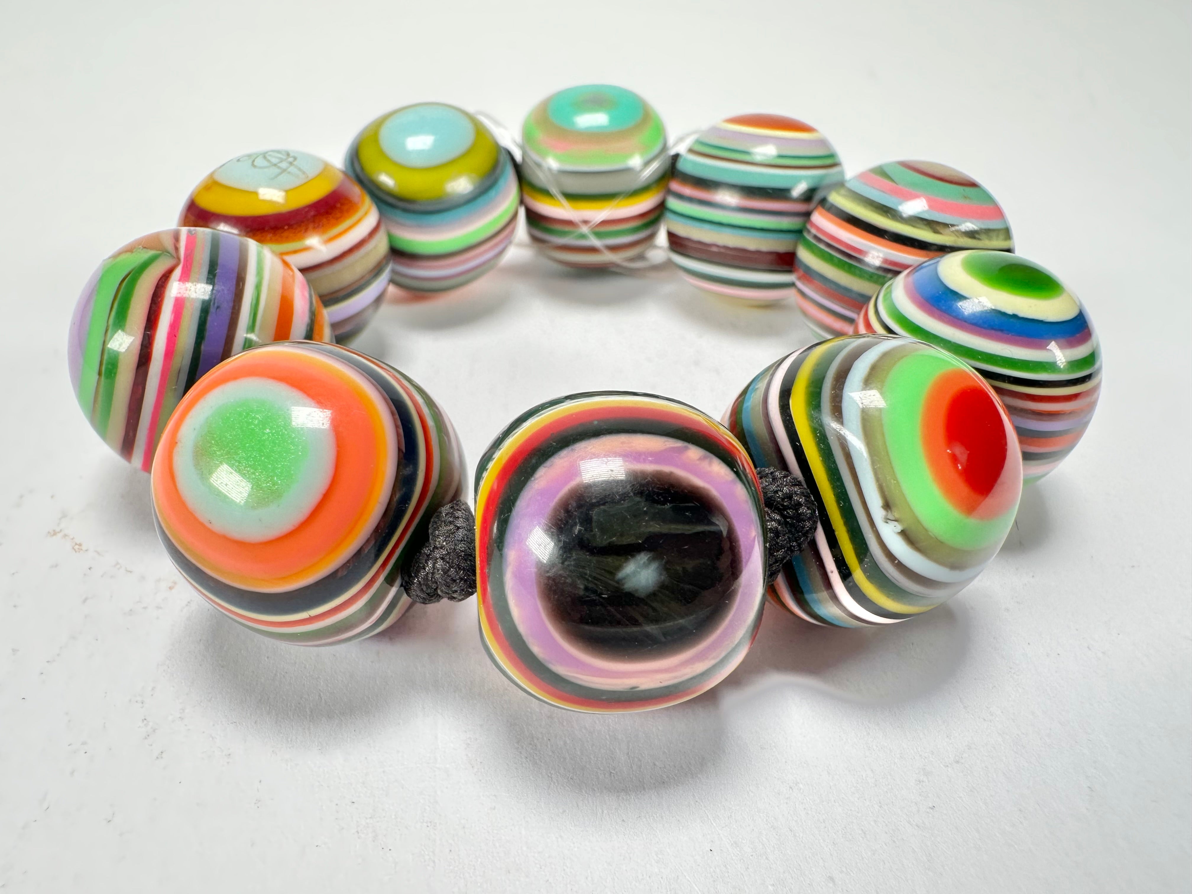 Jackie Brazil "Cat Eyes" Liquorice Allsorts Balls Spring Mix Resin Bracelet ( B0885 )