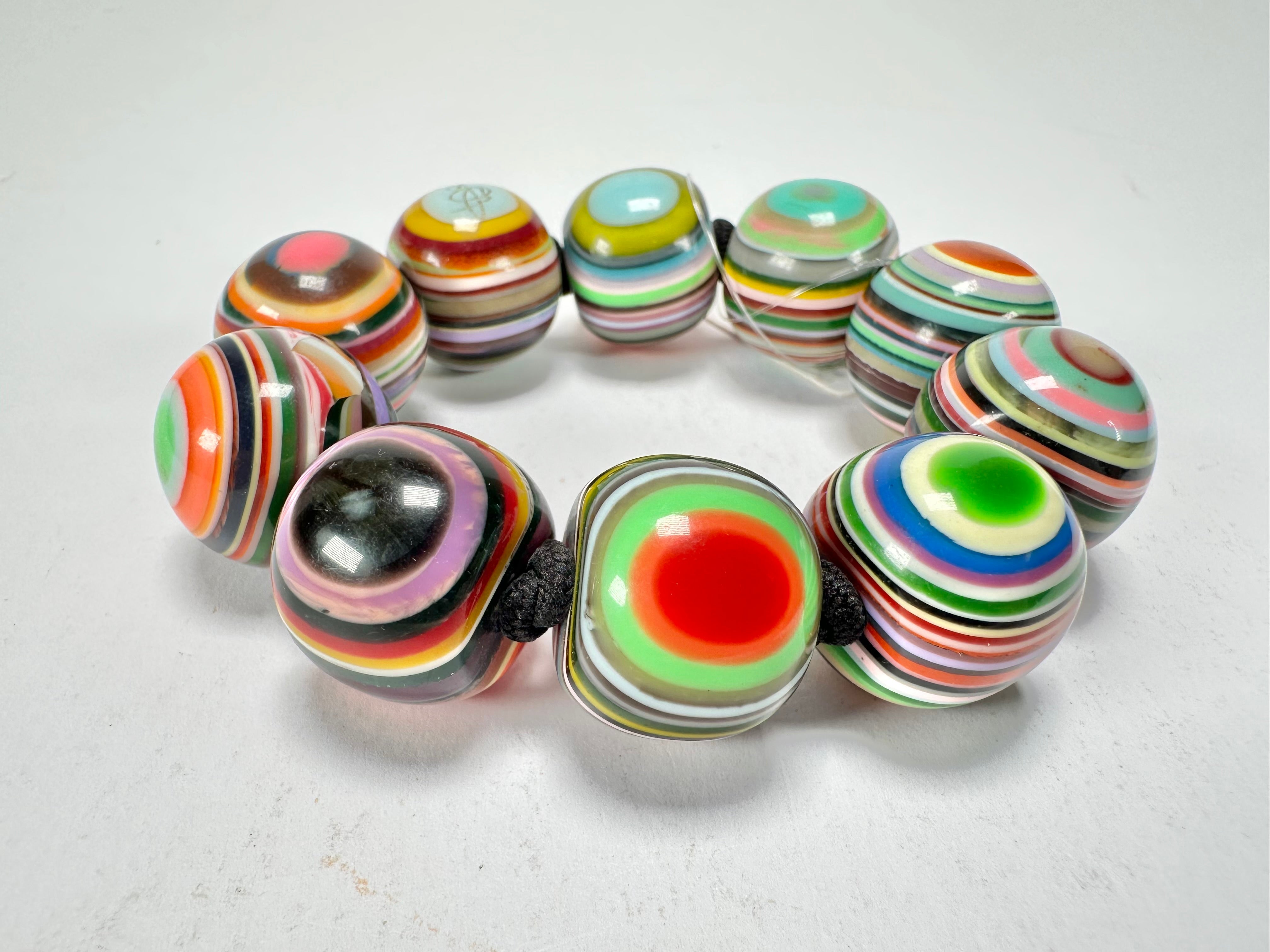 Jackie Brazil "Cat Eyes" Liquorice Allsorts Balls Spring Mix Resin Bracelet ( B0885 )