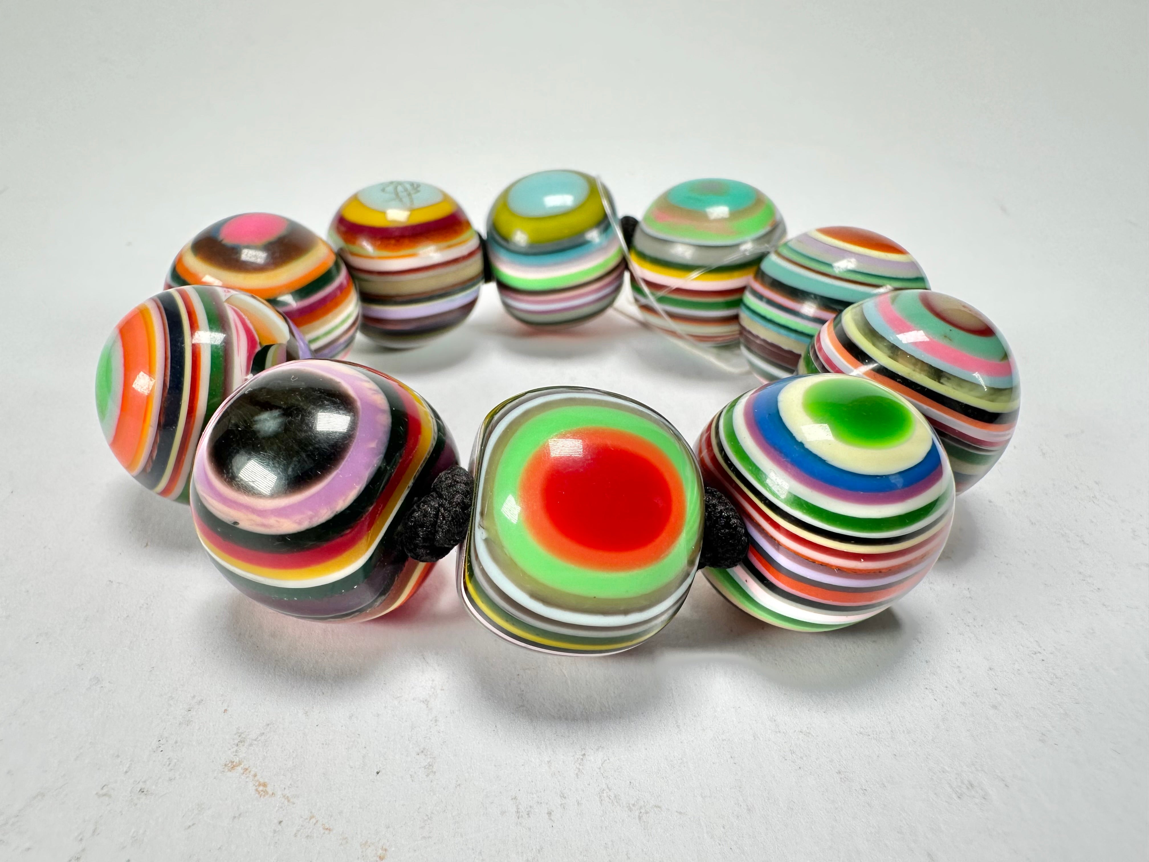 Jackie Brazil "Cat Eyes" Liquorice Allsorts Balls Spring Mix Resin Bracelet ( B0885 )