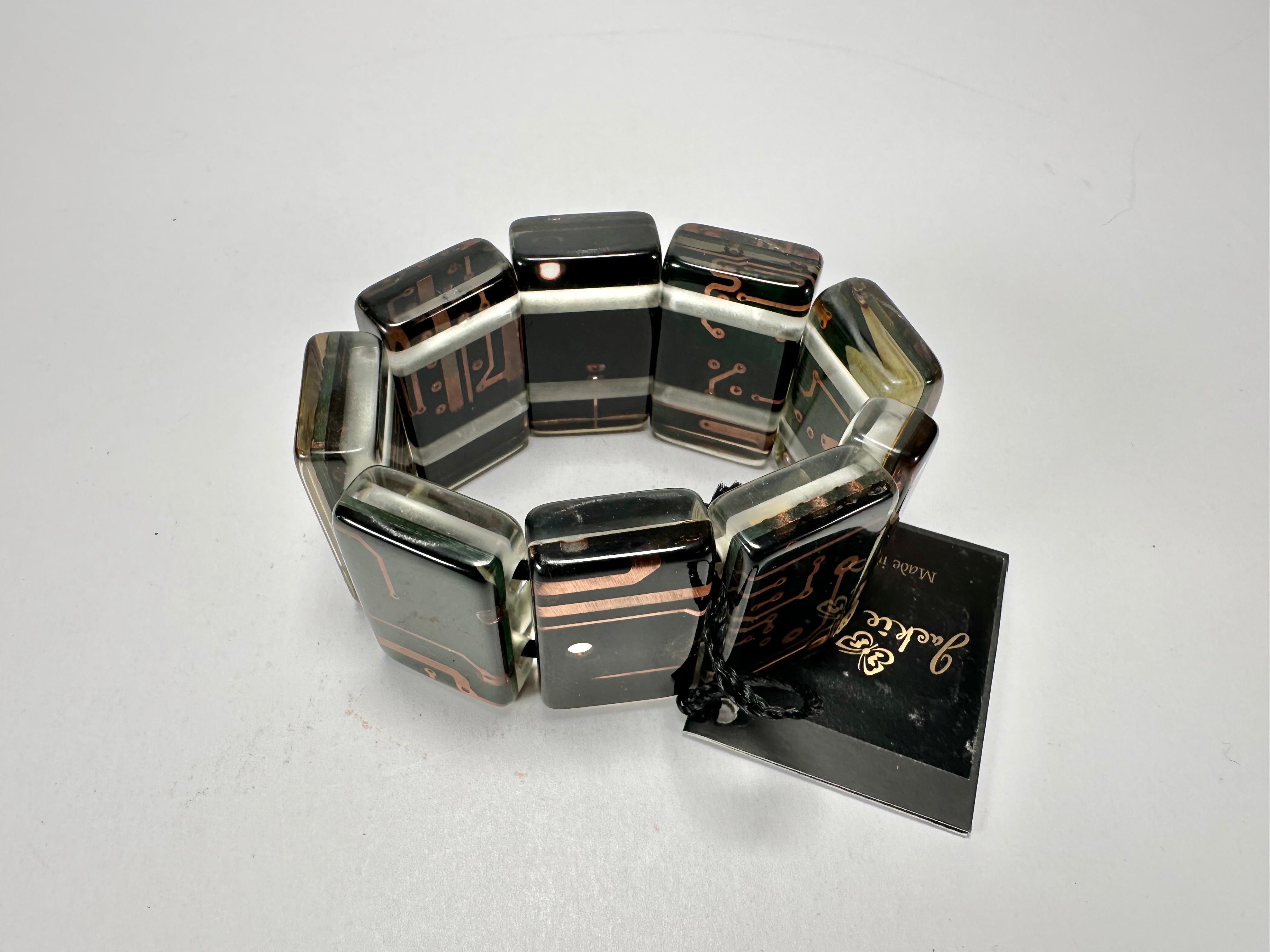 Jackie Brazil "Queen" Digital Flash 9 Squares Elasticated Bracelet ( B3236 )