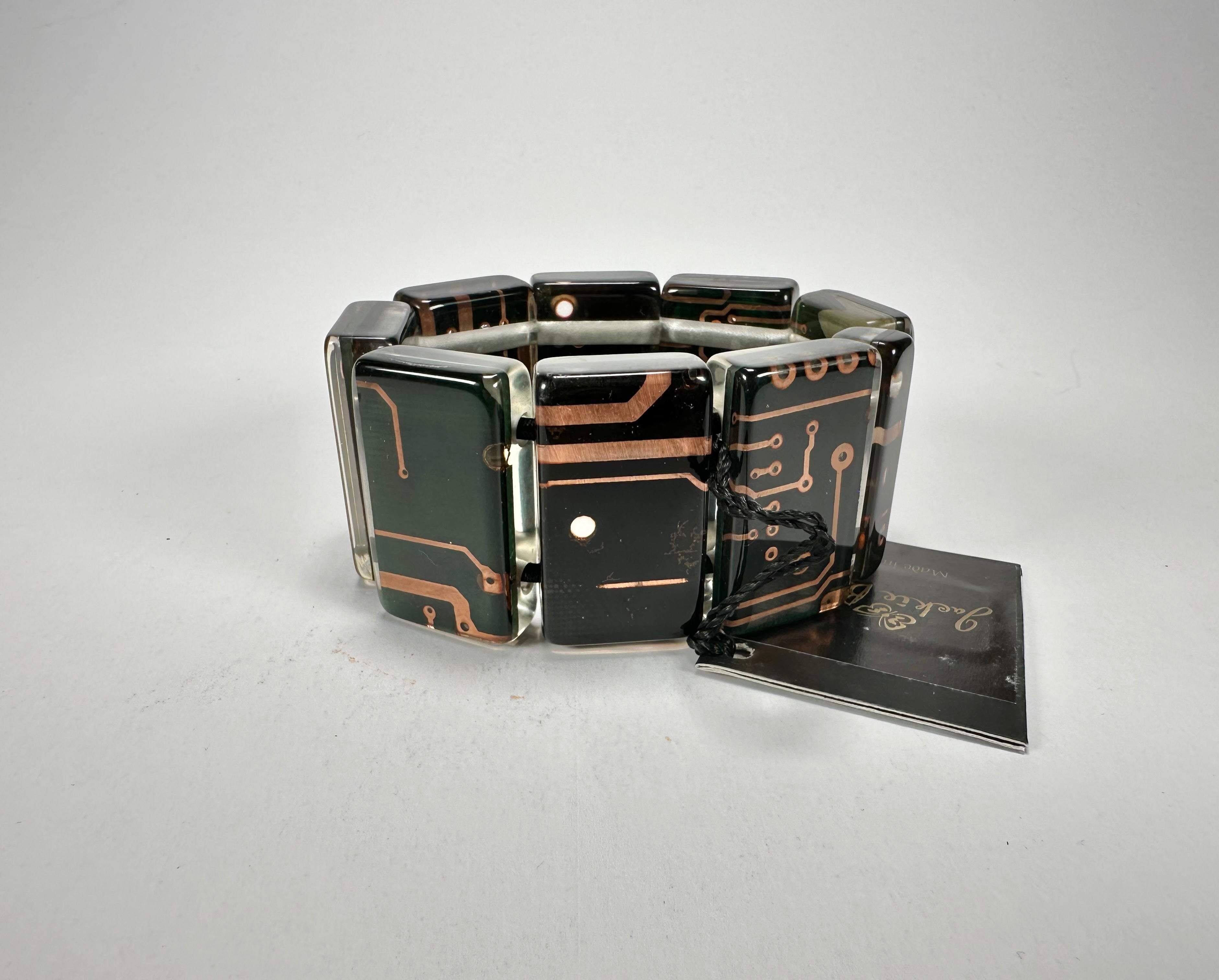 Jackie Brazil "Queen" Digital Flash 9 Squares Elasticated Bracelet ( B3236 )