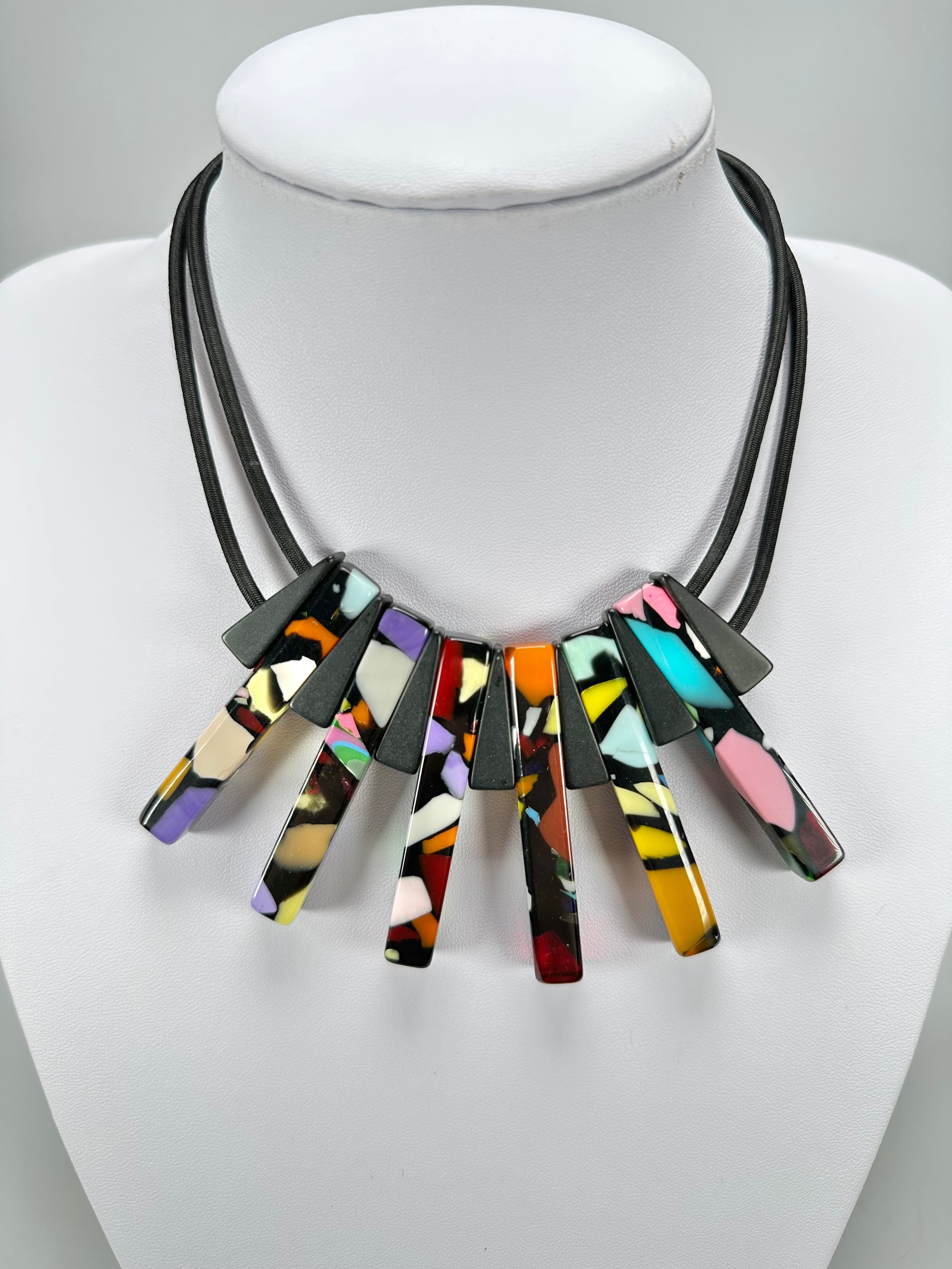Jackie Brazil "Aztec" Art Deco Resin On Choker Necklace ( N3060 )
