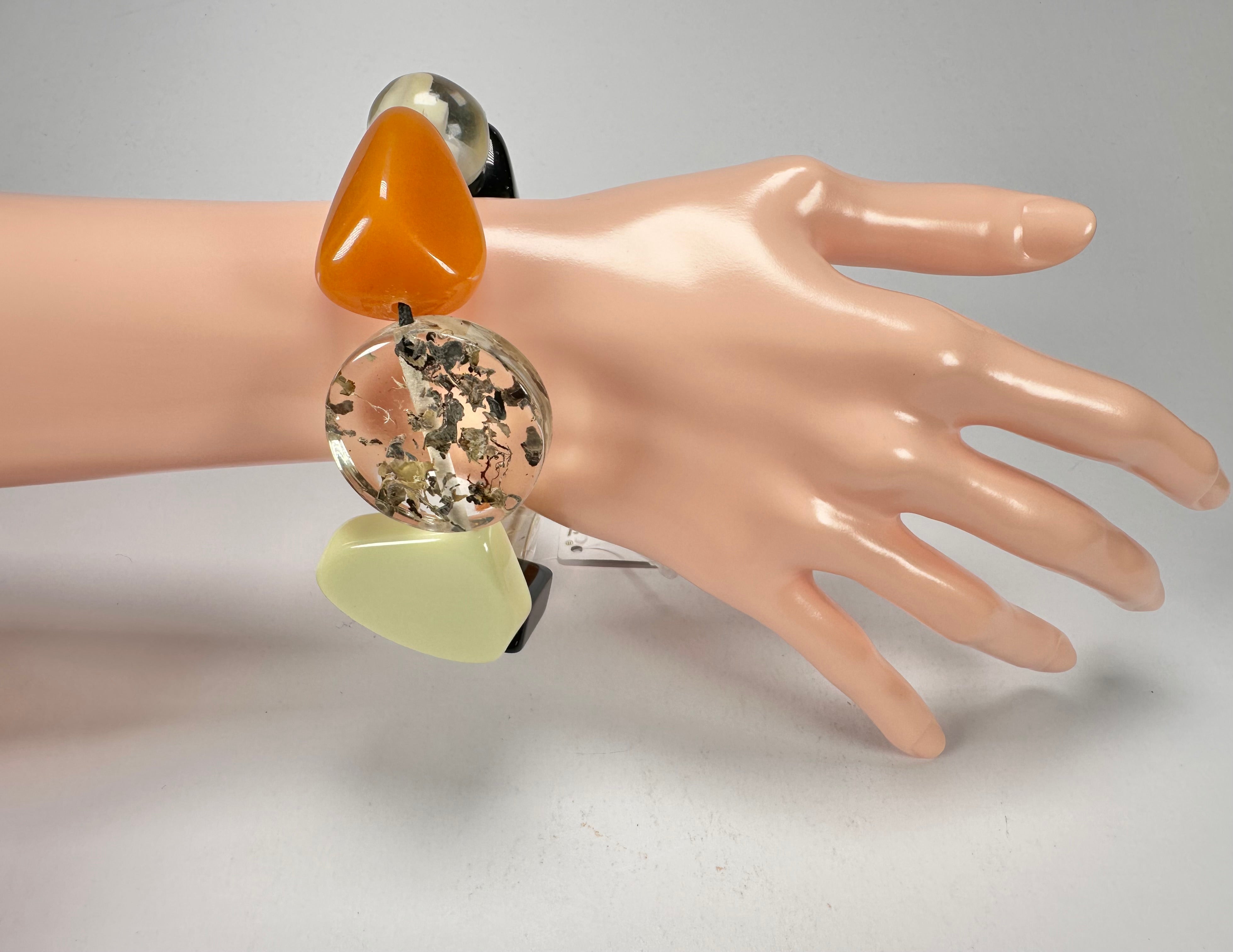 Jackie Brazil "Indiana" Seasons Mix Multi Bead Resin Bracelet ( B0210 )