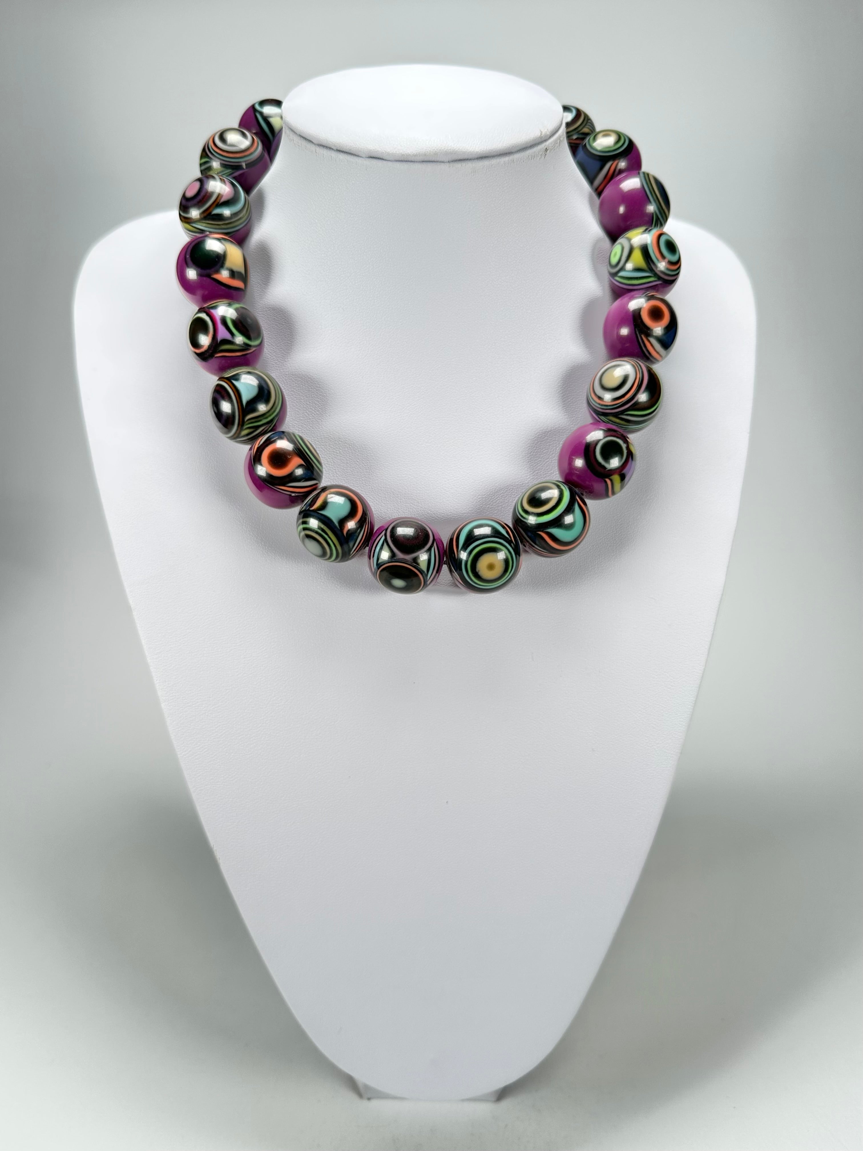 Jackie Brazil "Darning" Purple Swirls Balls With Cat Eyes Choker Resin Necklace ( N3200 )