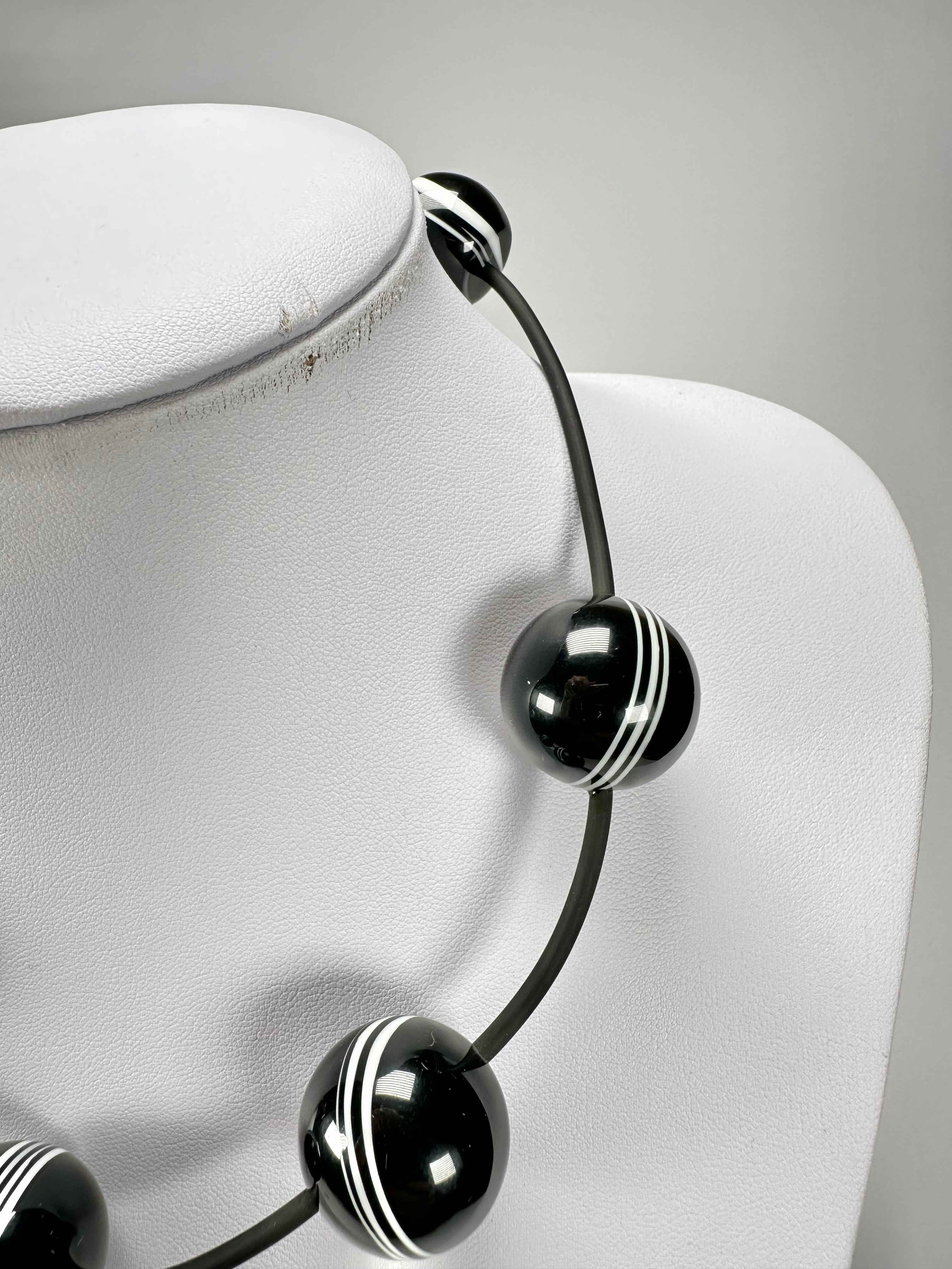 Jackie Brazil "Bar Code" Small Black & White Balls On Cord Resin Necklace ( N2230 )