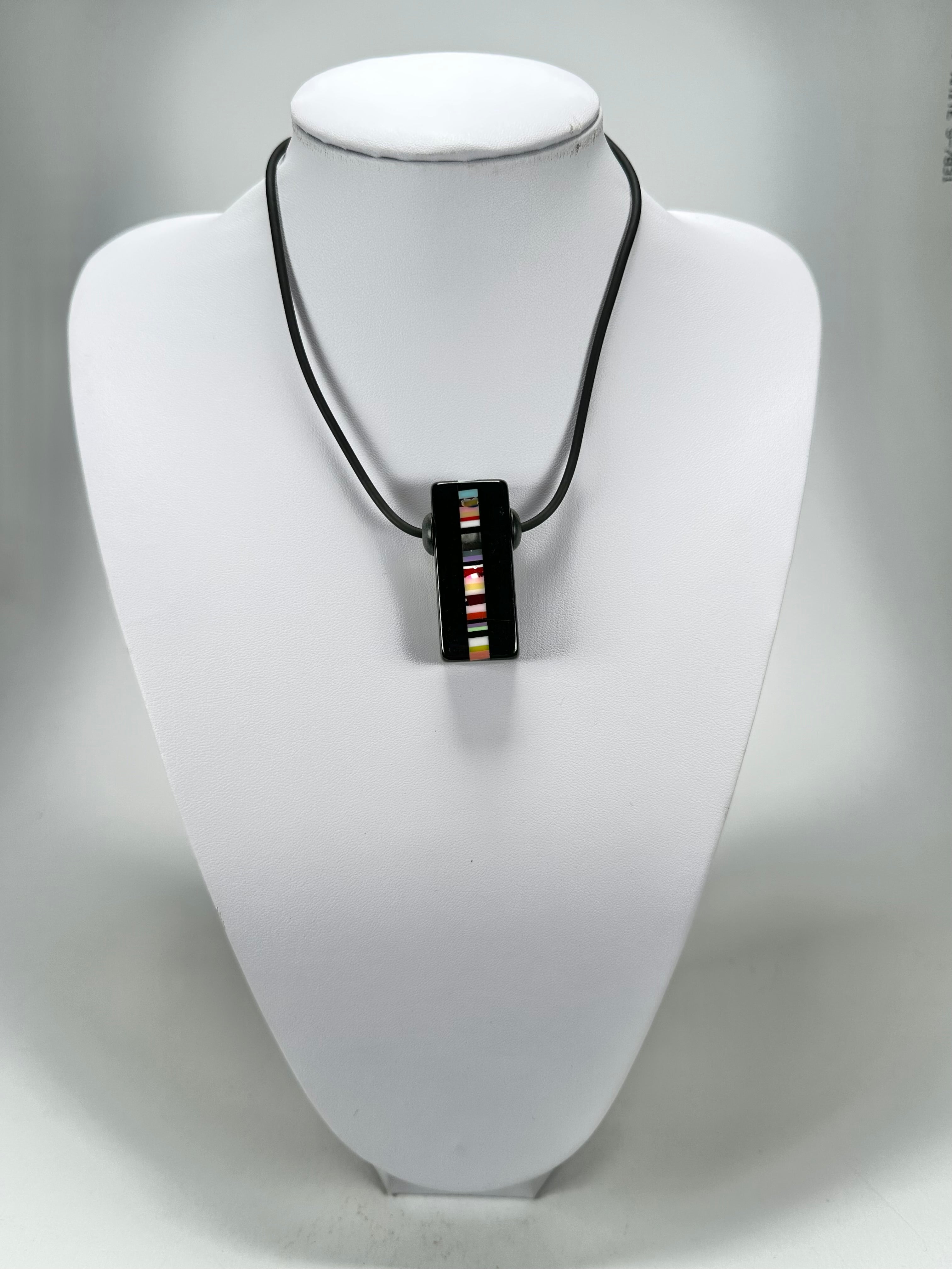 Jackie Brazil "Bar Code" Small Liquorice Pendant On Cord Resin Necklace ( N2214 )