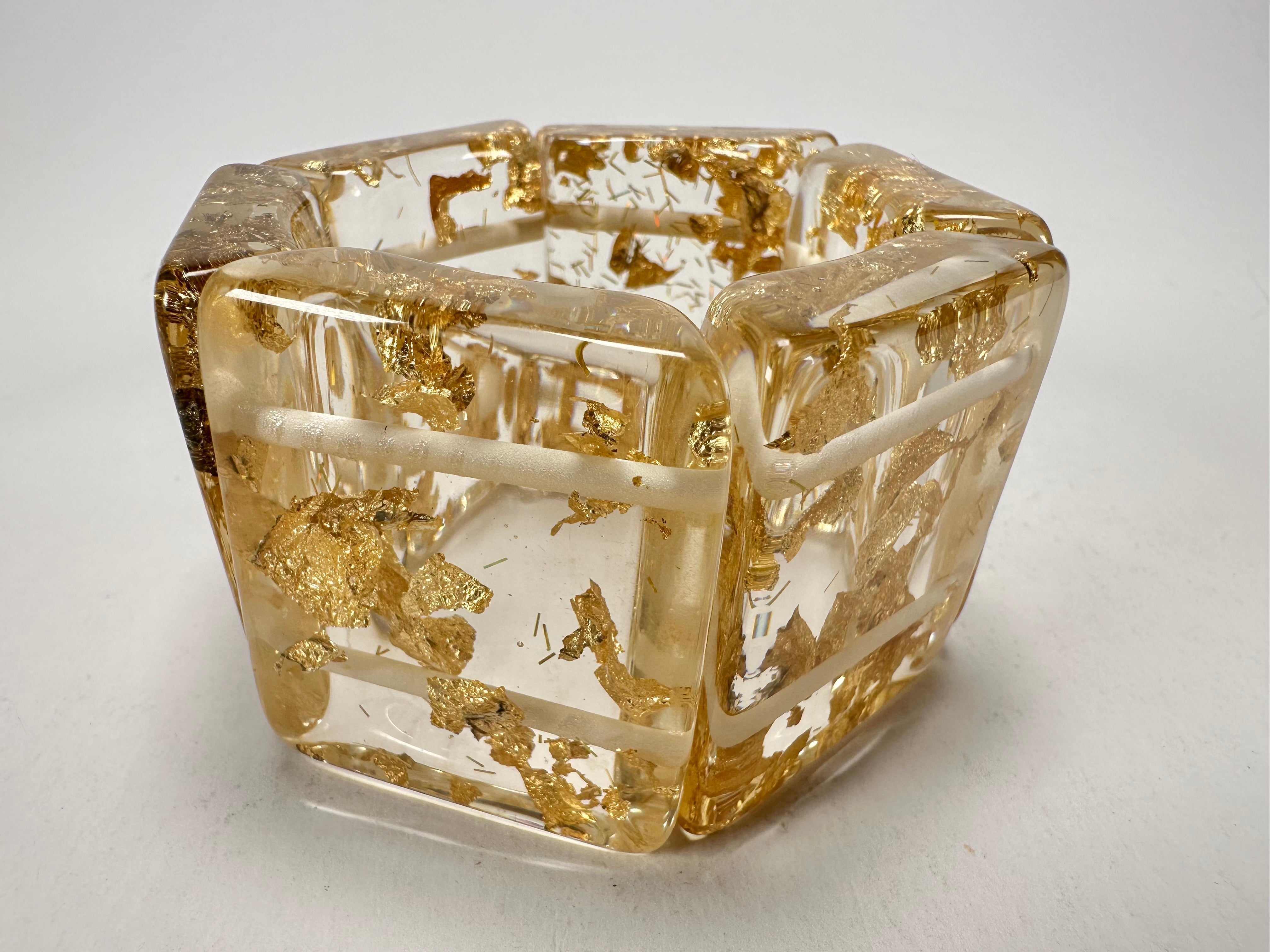 Jackie Brazil "Sabrina" Gold Flakes Elasticated Bracelet ( B0225 )