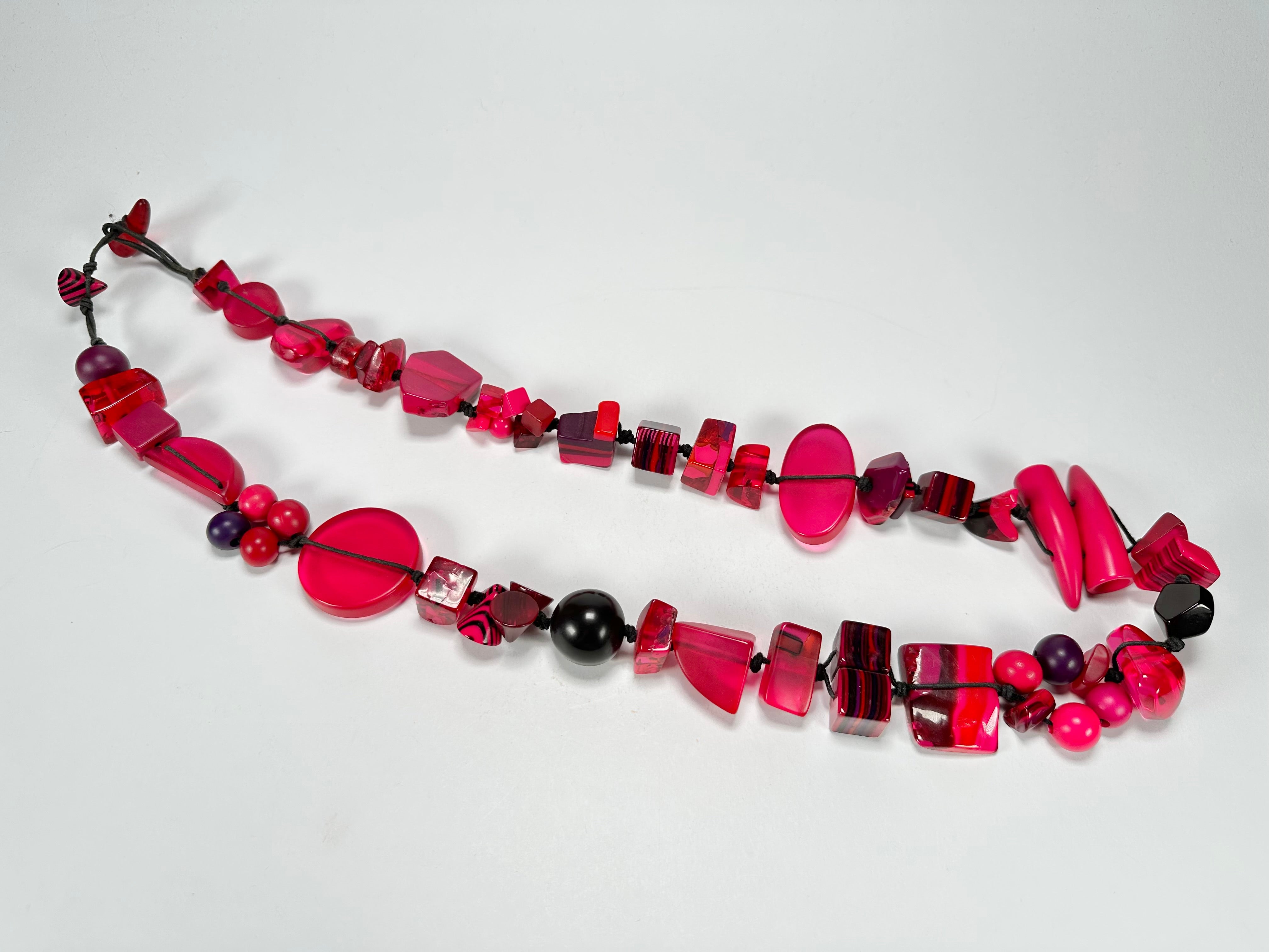 Jackie Brazil "Indiana" Red Mix Multi-Bead Medium Resin 70cm Necklace ( N0033 )