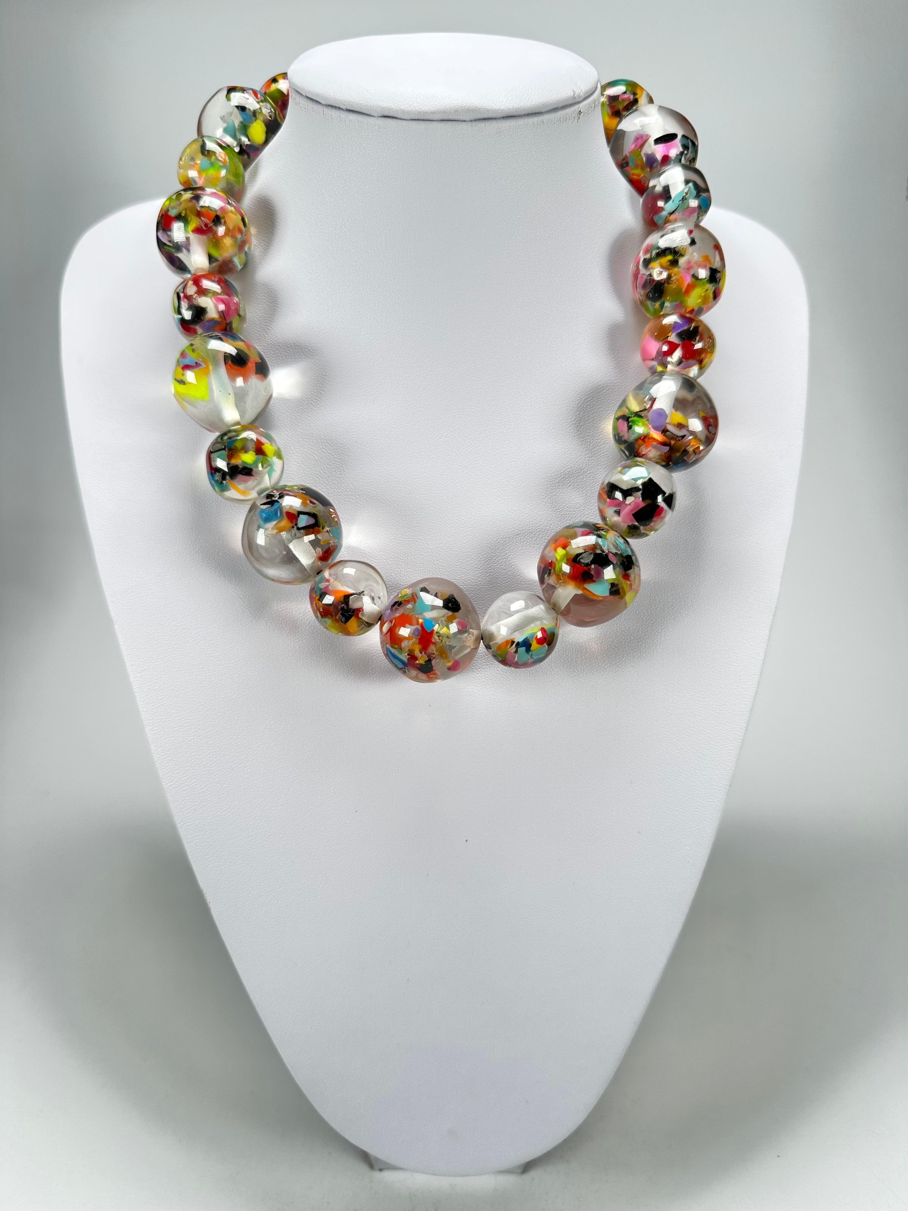 Jackie Brazil "Large spheres"  Short Abstract Cascade Necklace 50cm ( N2692 )