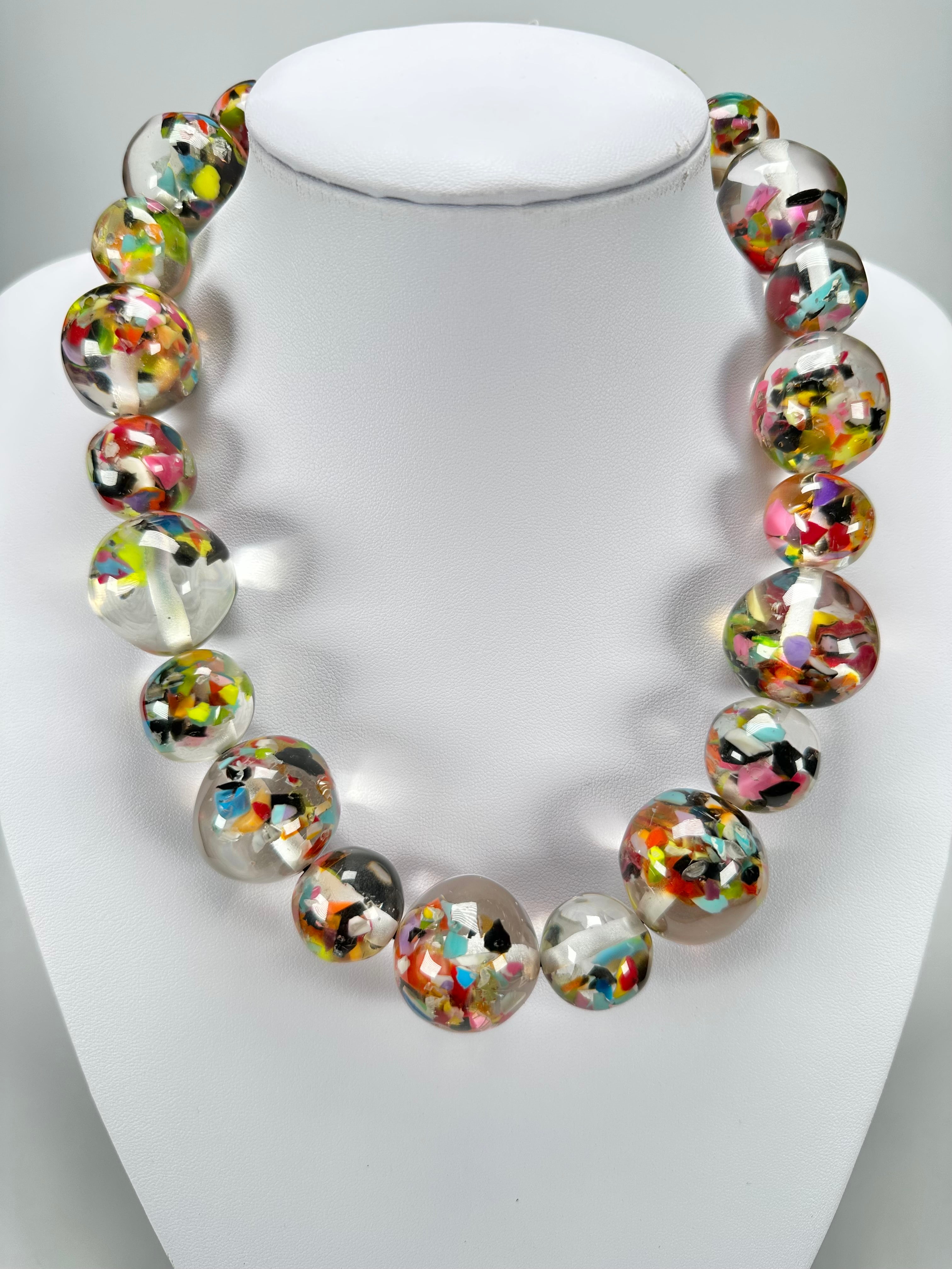 Jackie Brazil "Large spheres"  Short Abstract Cascade Necklace 50cm ( N2692 )
