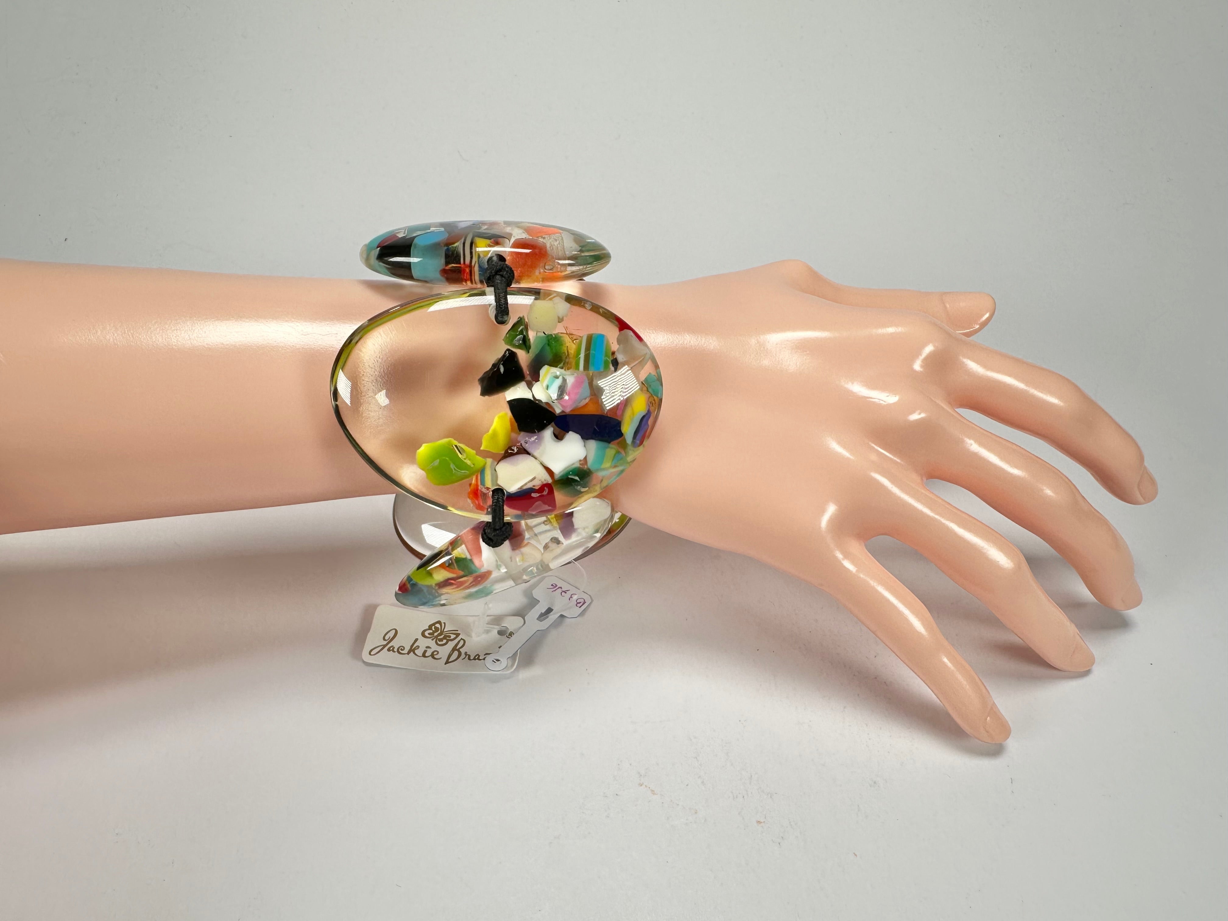 Jackie Brazil "Riverstones" Cascade Large Flat Stones On Elastic Bracelet ( B3716 )