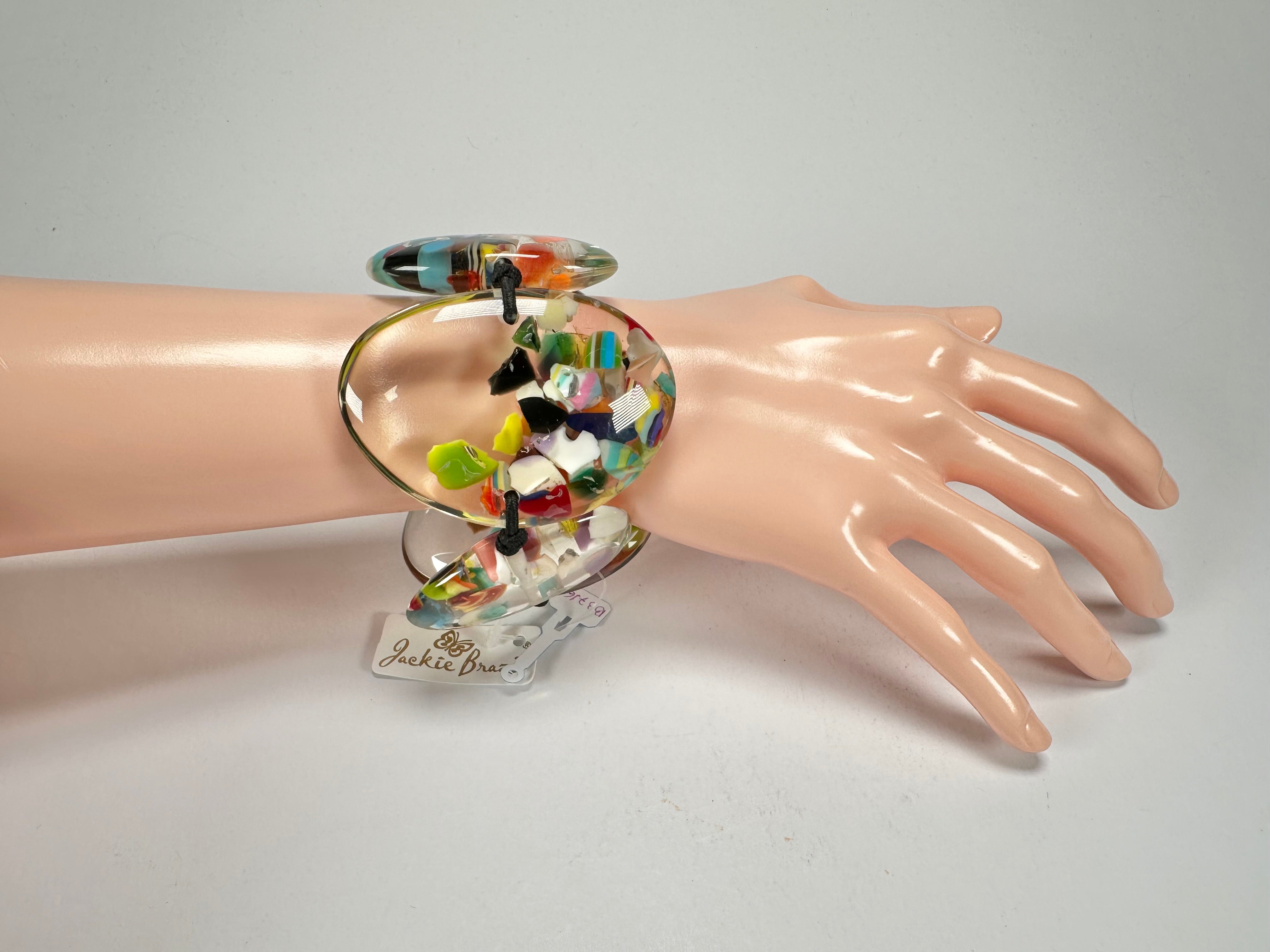 Jackie Brazil "Riverstones" Cascade Large Flat Stones On Elastic Bracelet ( B3716 )