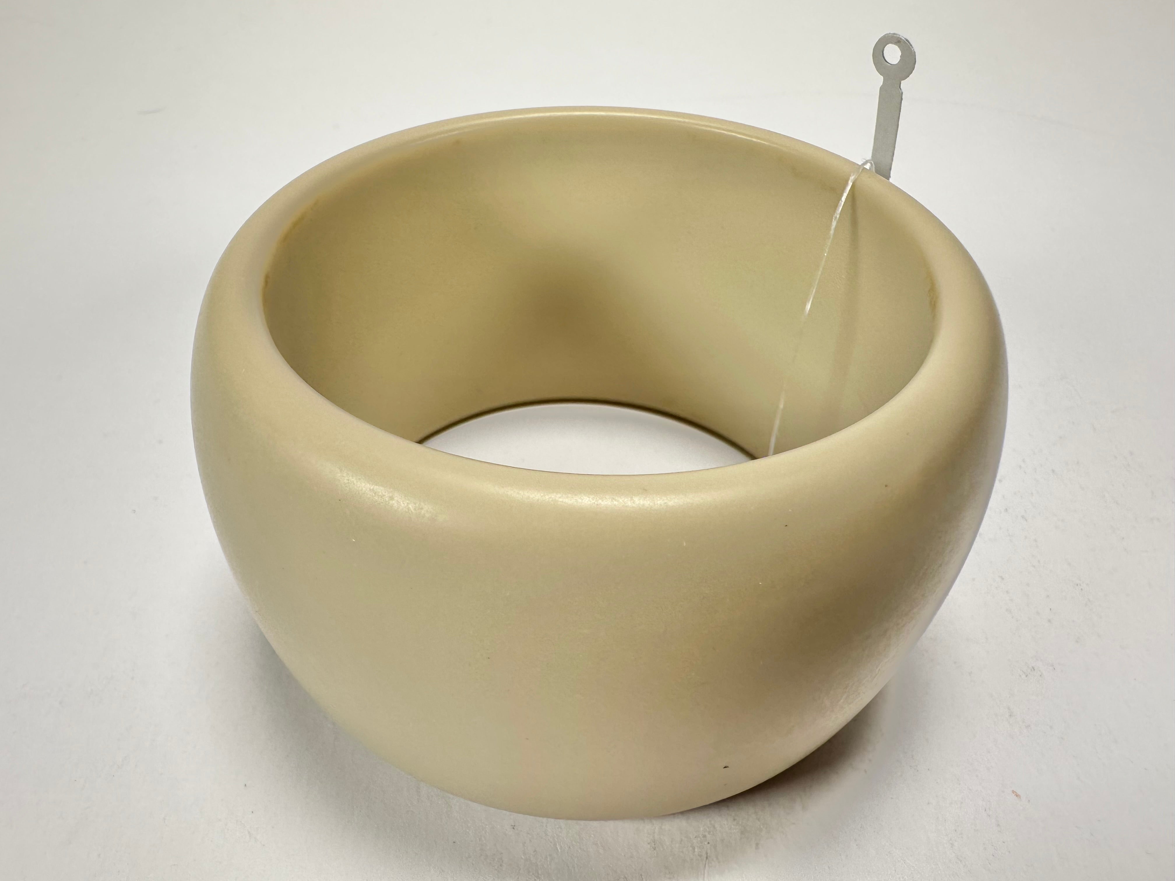 Jackie Brazil "Carmen" Natural Beige Matte 5cm Resin Bangle ( B2500 )