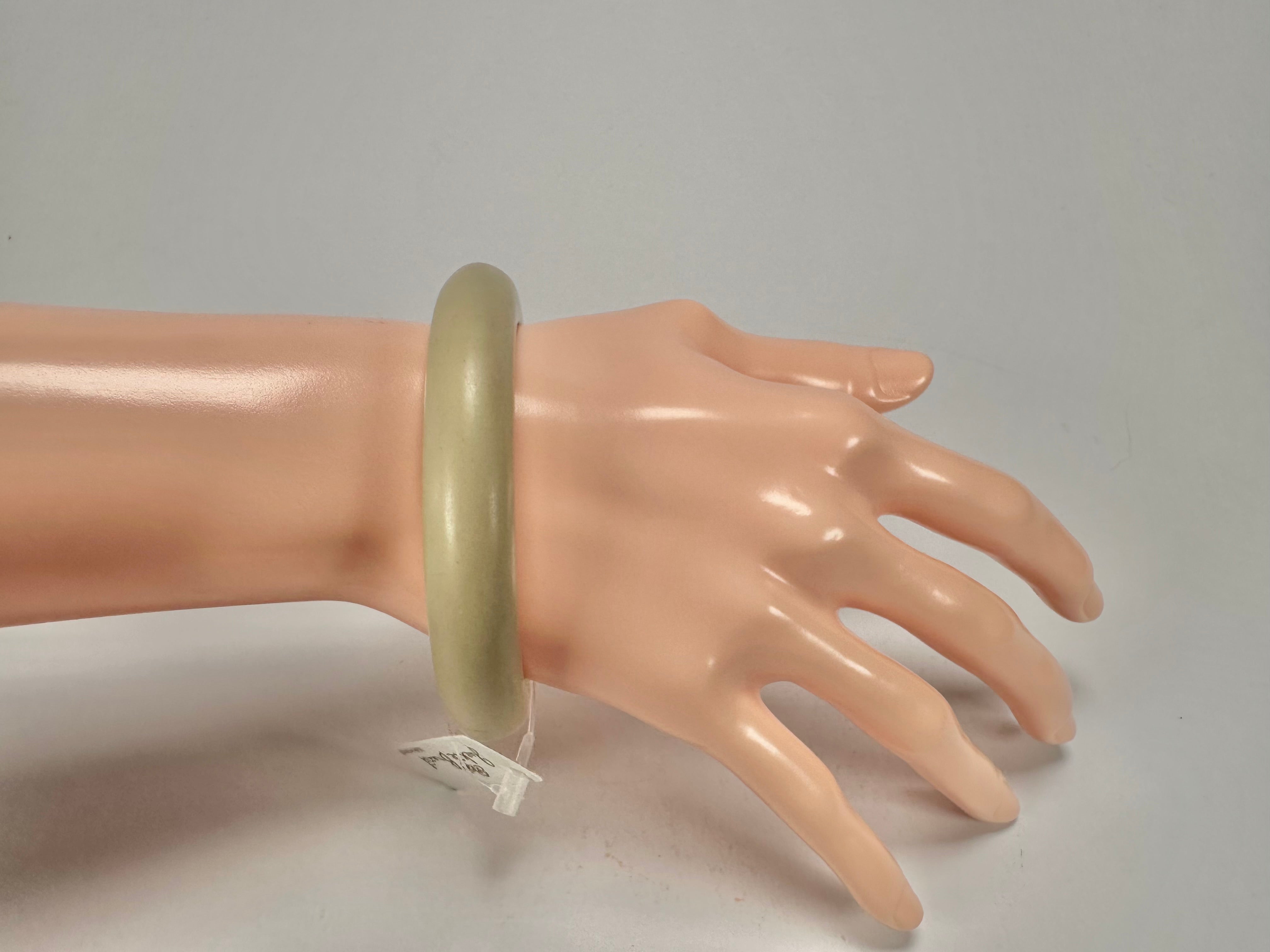 Jackie Brazil "Cushie" Beige Matte Solid Round 1.3cm Bangle ( B0300 )