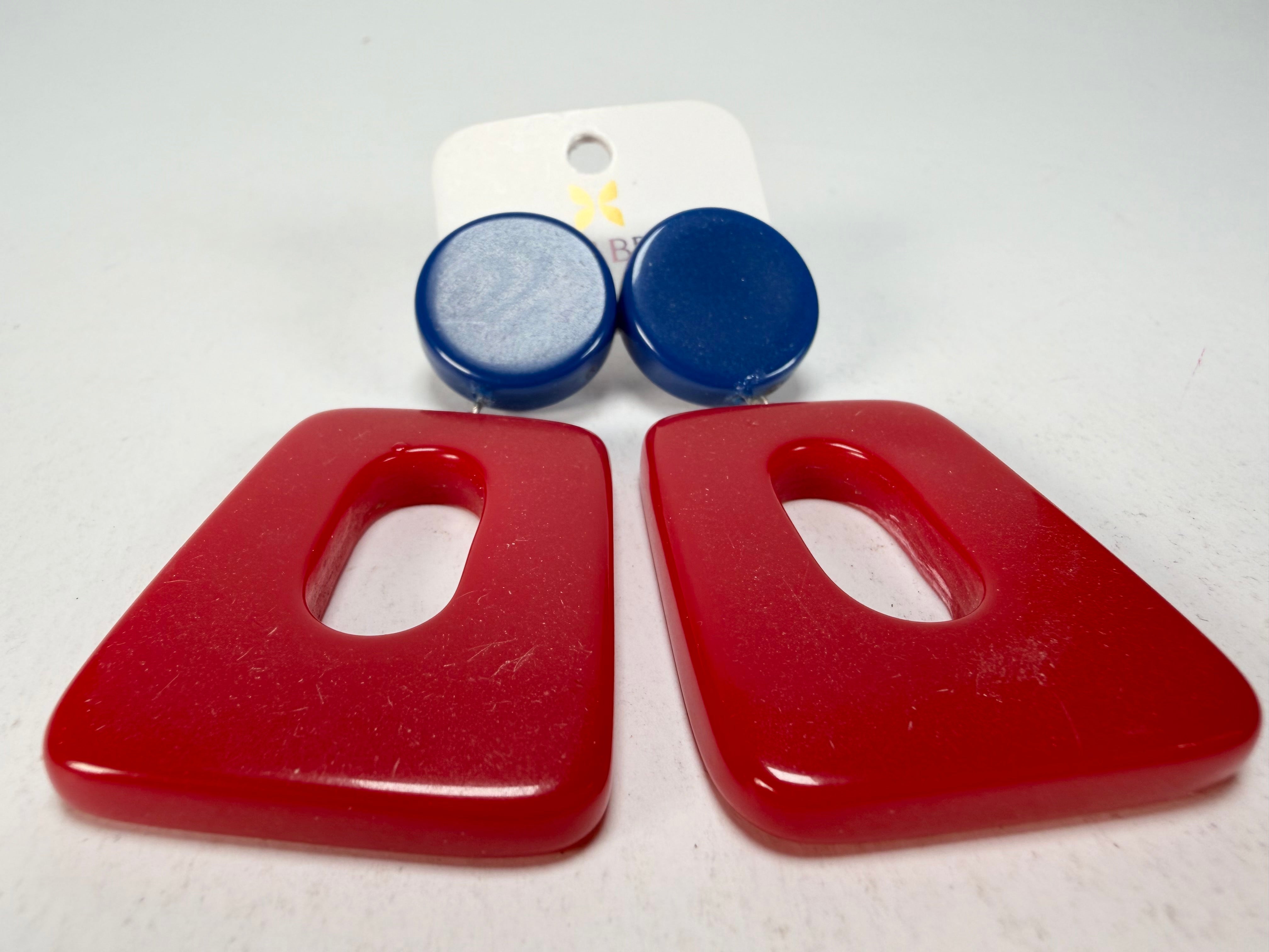 Jackie Brazil "Ruth" Red and Blue Gloss Trapez On Pin Resin Earrings ( E0010 )