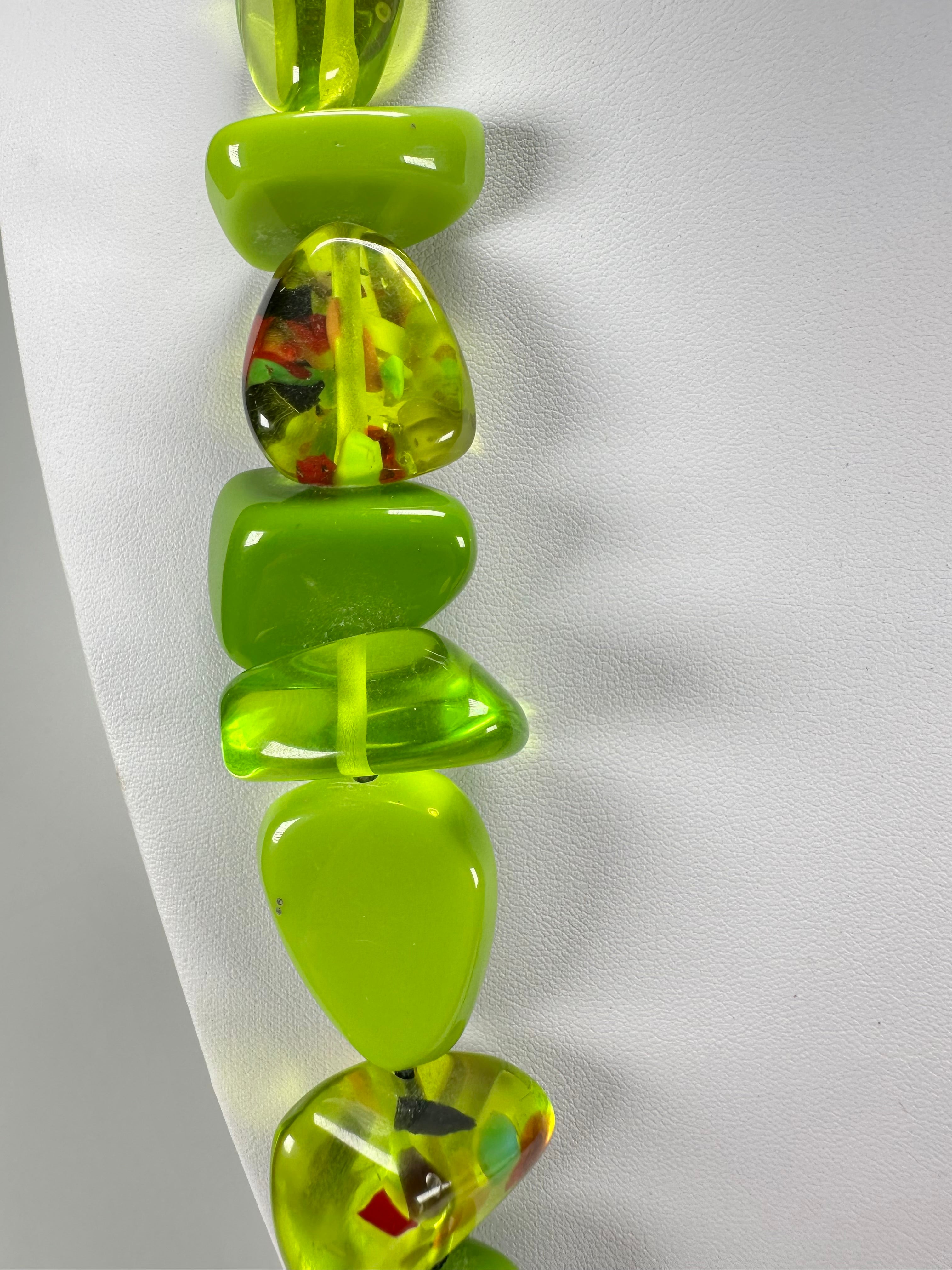 Jackie Brazil "Diamonds" Green & Transparent Flintstone Bone 80cm Necklace ( N0080 )