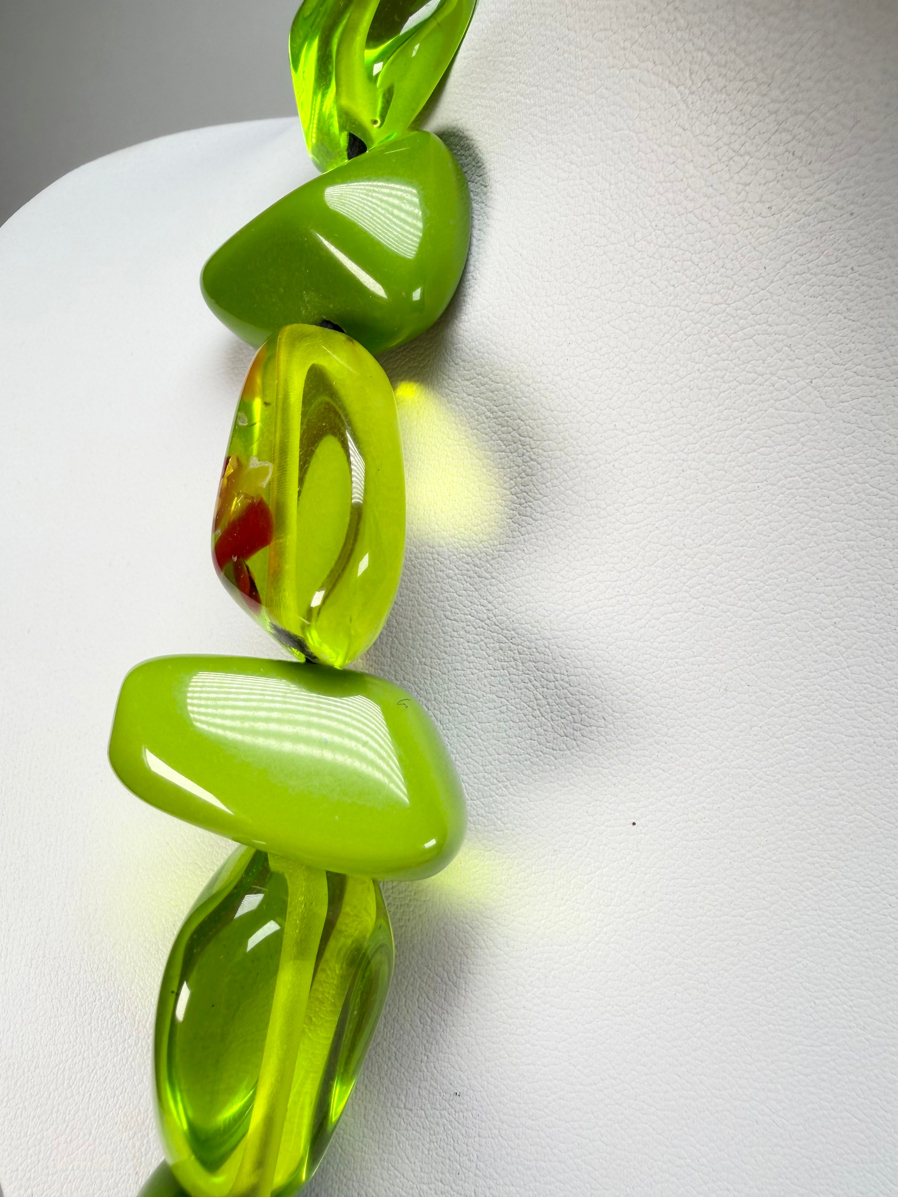 Jackie Brazil "Diamonds" Green & Transparent Flintstone Bone 80cm Necklace ( N0080 )
