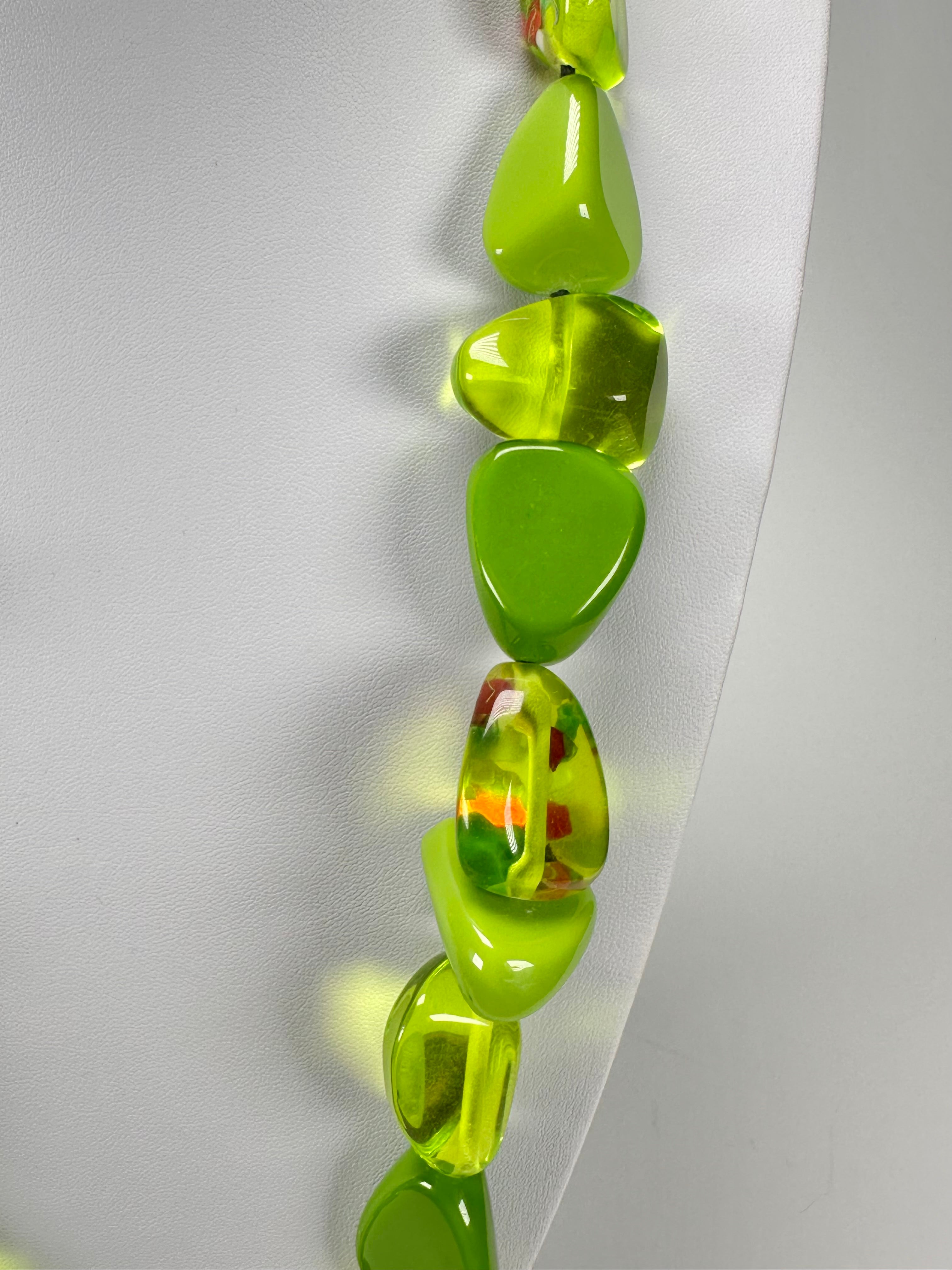 Jackie Brazil "Diamonds" Green & Transparent Flintstone Bone 80cm Necklace ( N0080 )