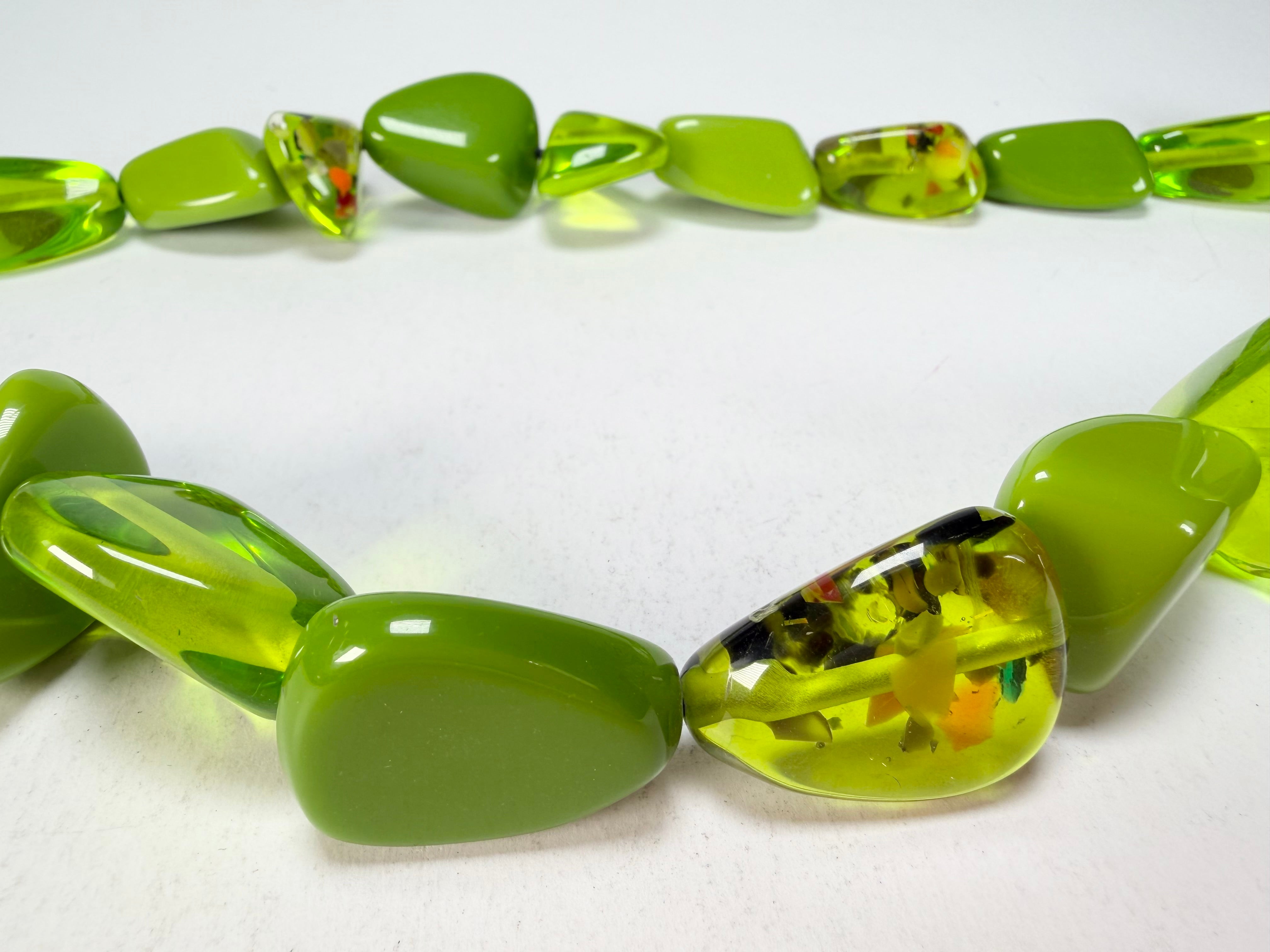 Jackie Brazil "Diamonds" Green & Transparent Flintstone Bone 80cm Necklace ( N0080 )