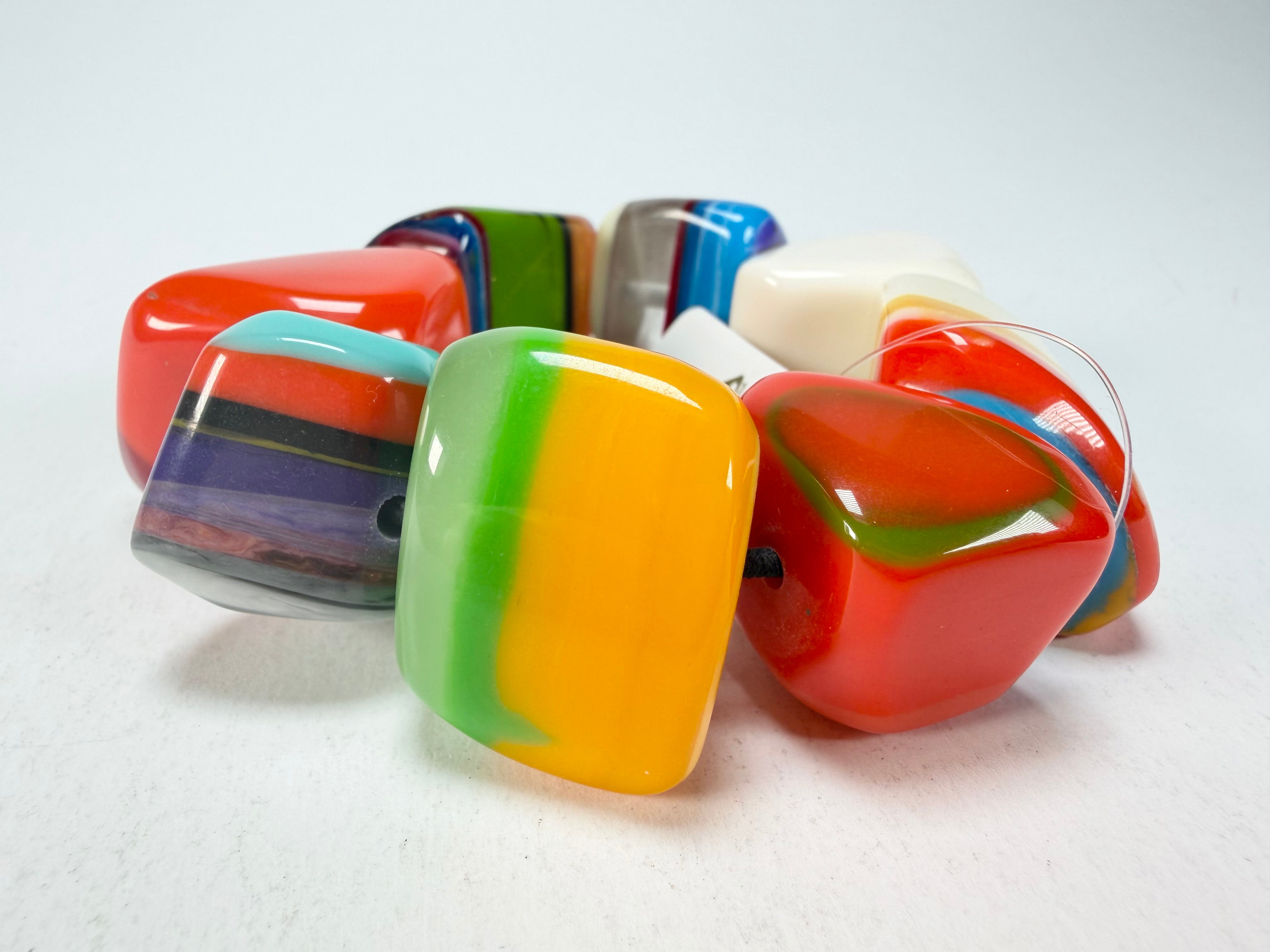 Jackie Brazil "8 PZS" Pop Art Natural Large Stones Elasticated Bracelet ( B0374 )