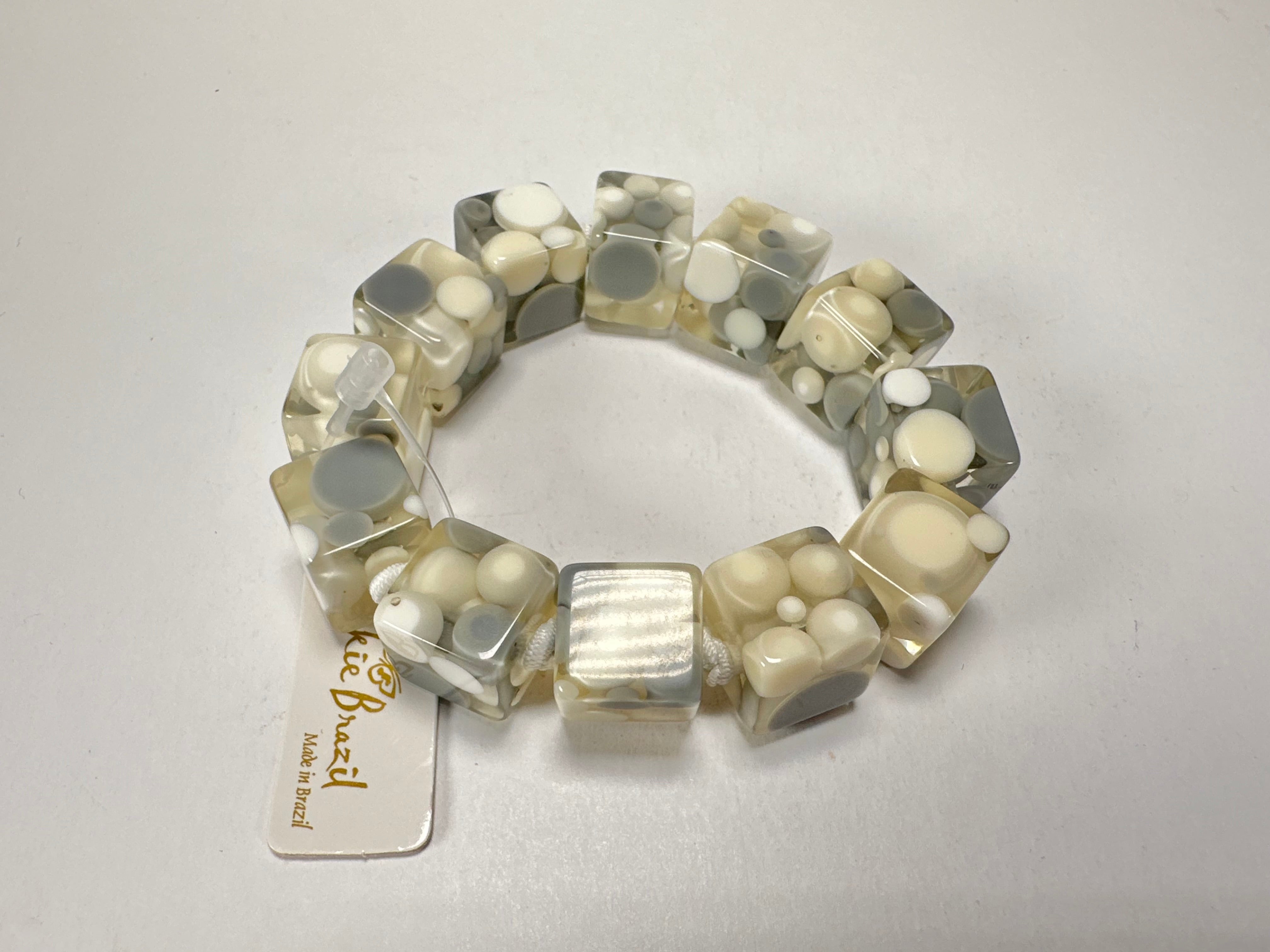 Jackie Brazil "Spots" Spotted Cubes On Elastic Cream Mix Resin Bracelet ( B1284 )