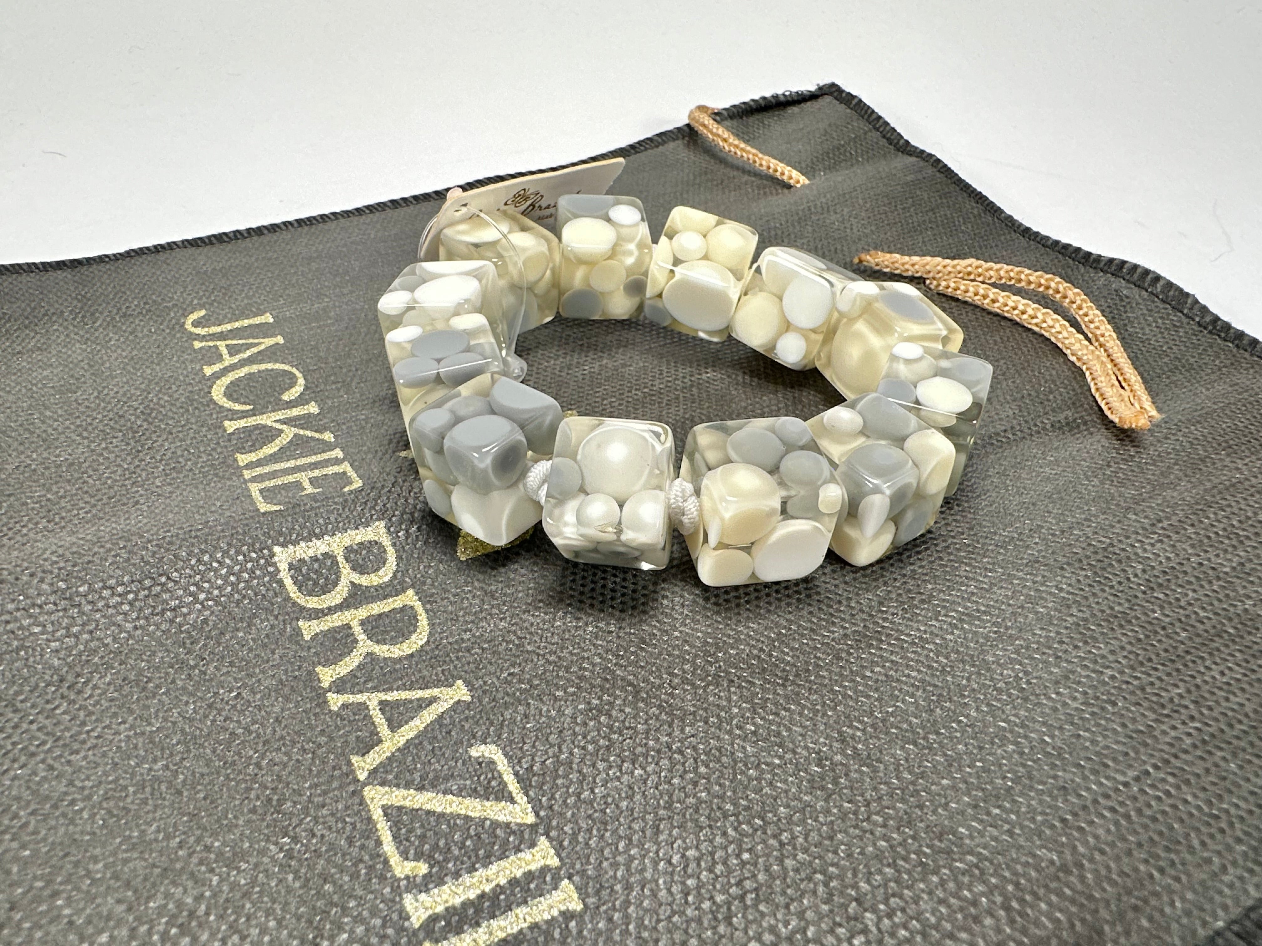 Jackie Brazil "Spots" Spotted Cubes On Elastic Cream Mix Resin Bracelet ( B1284 )