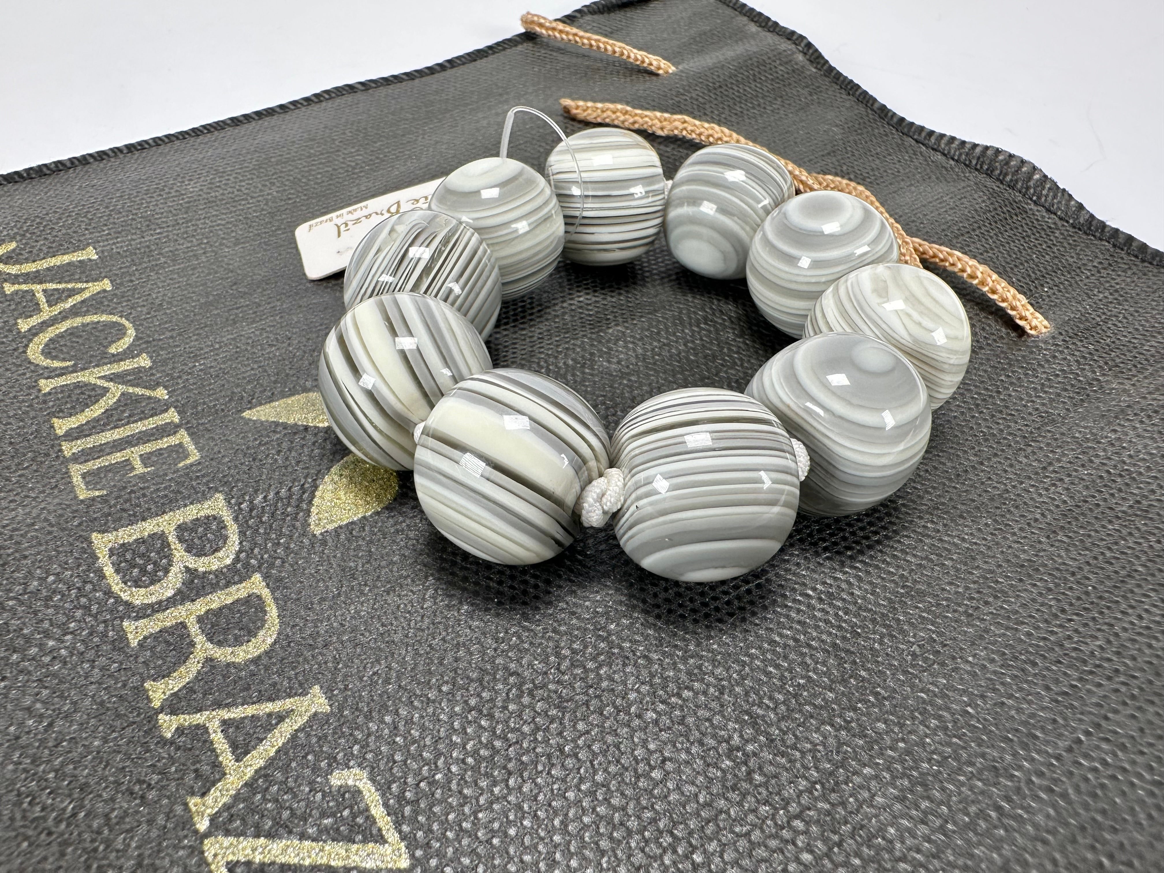 Jackie Brazil "Cat Eyes" Liquorice Allsorts Balls Cream Mix Resin Bracelet ( B0885 )