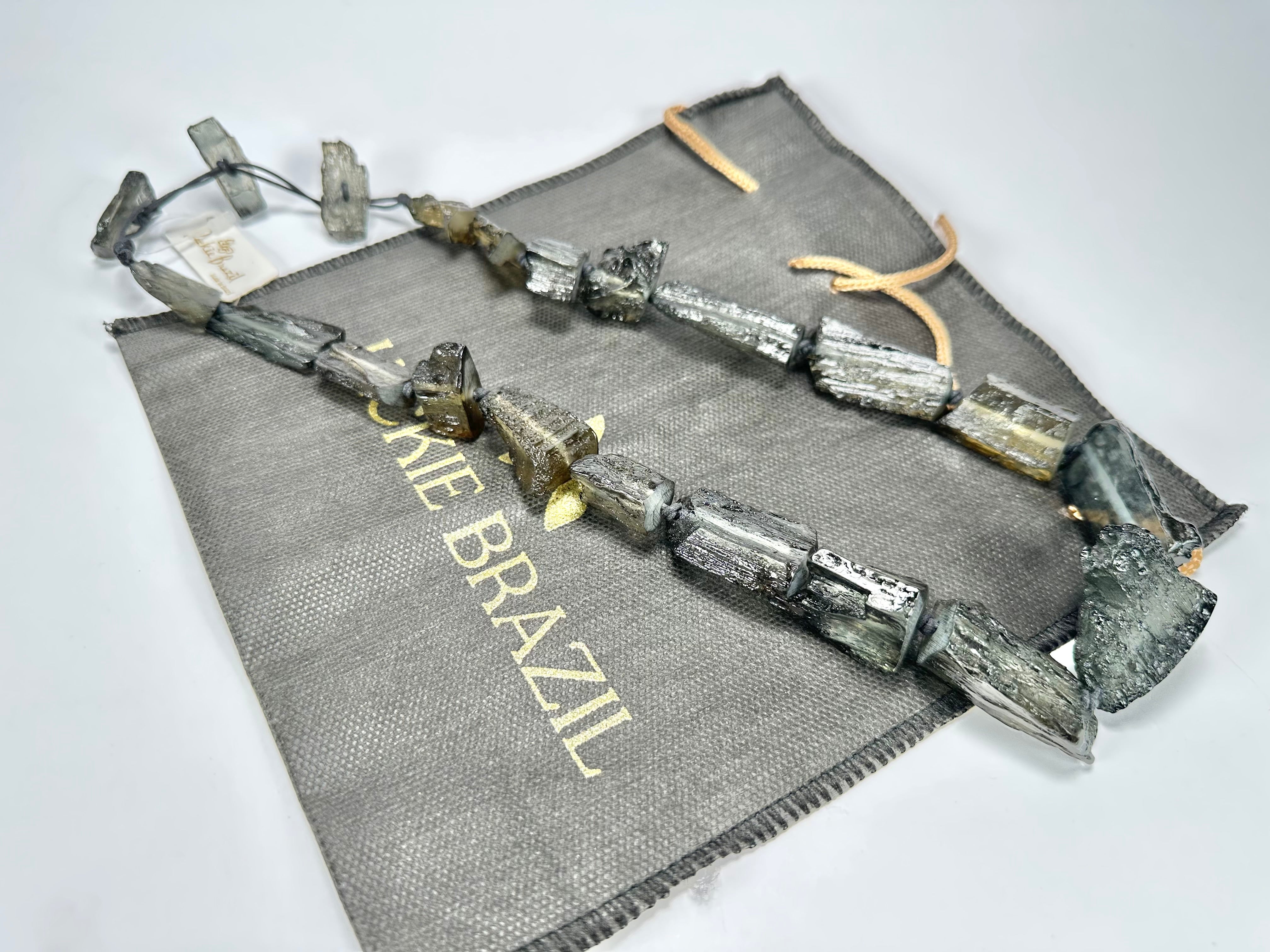 Jackie Brazil "Smoked Crystal" Charcoal Pieces Resin Necklace on Cord 45cm ( N2724 )