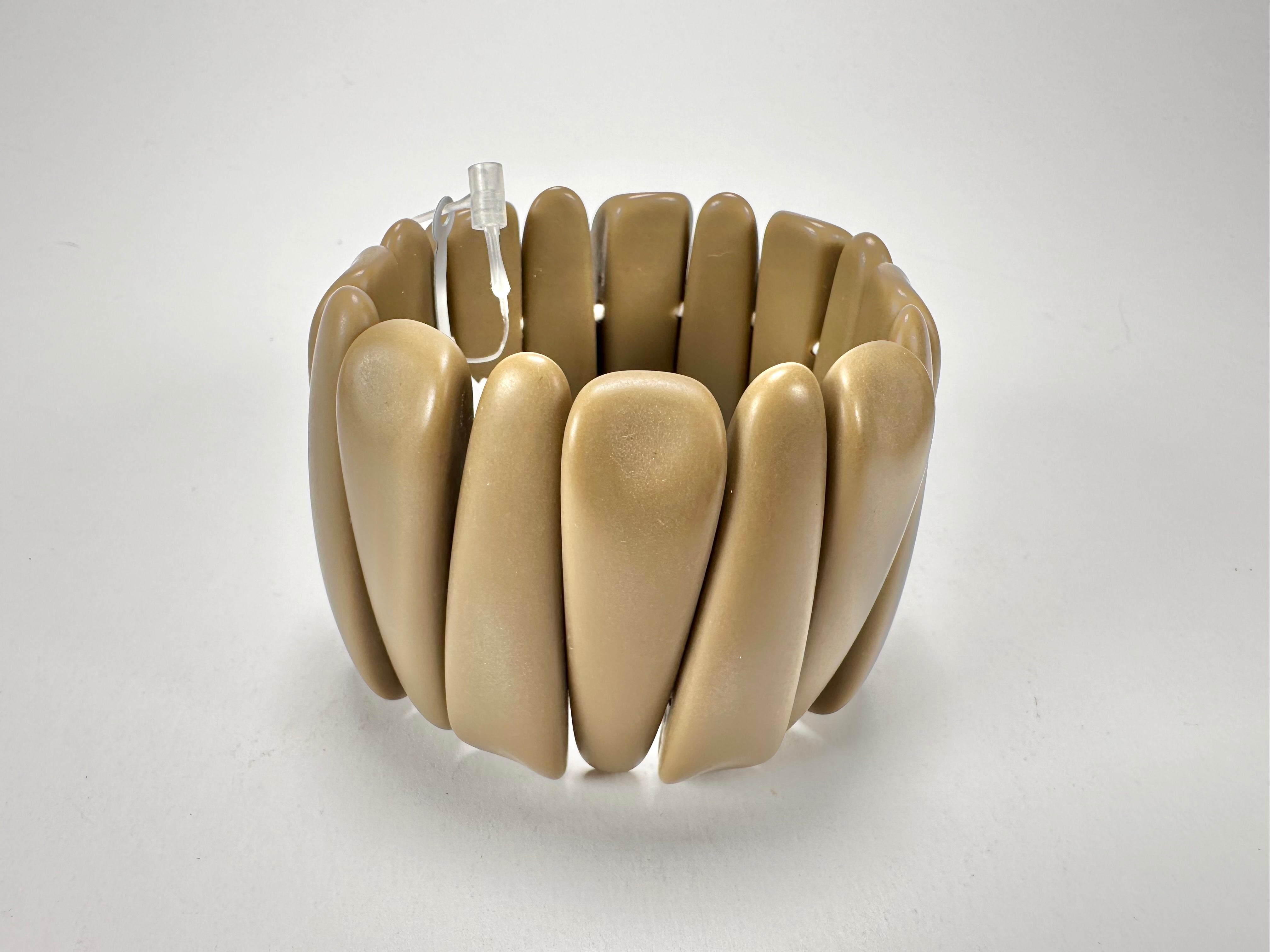 Jackie Brazil "Tulip" Brown Matte Elasticated Bracelet ( B0026 )