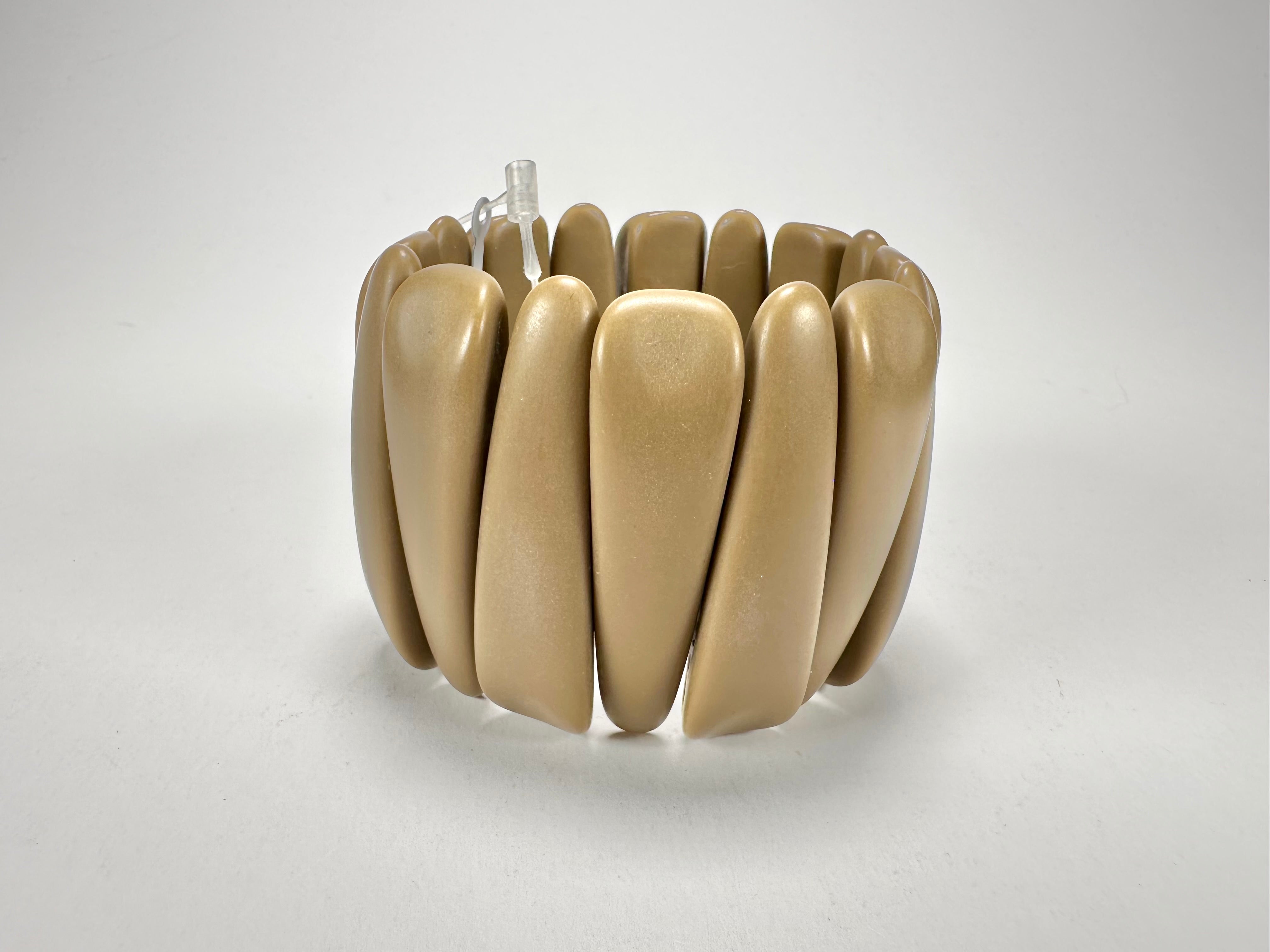 Jackie Brazil "Tulip" Brown Matte Elasticated Bracelet ( B0026 )