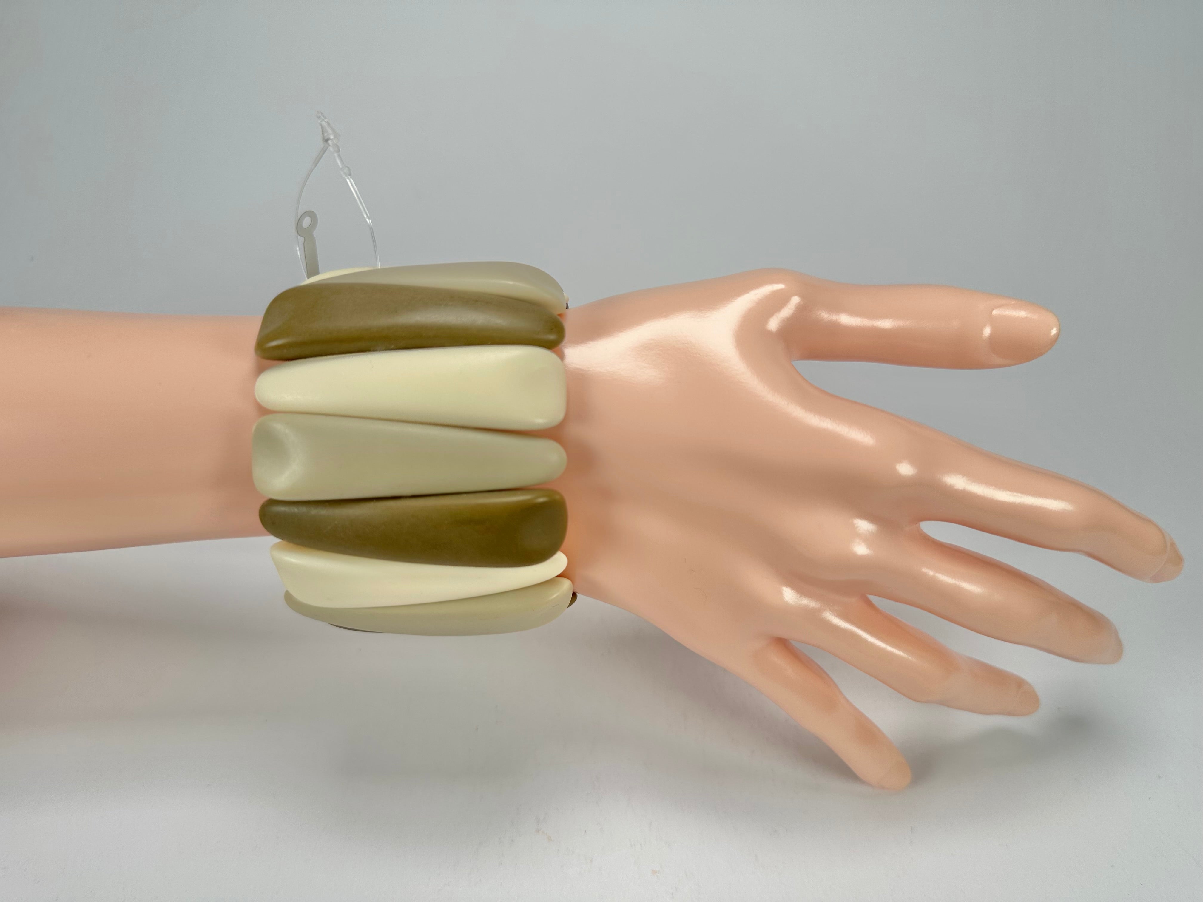 Jackie Brazil "Tulip" Boheme Elasticated Bracelet ( B0026 )