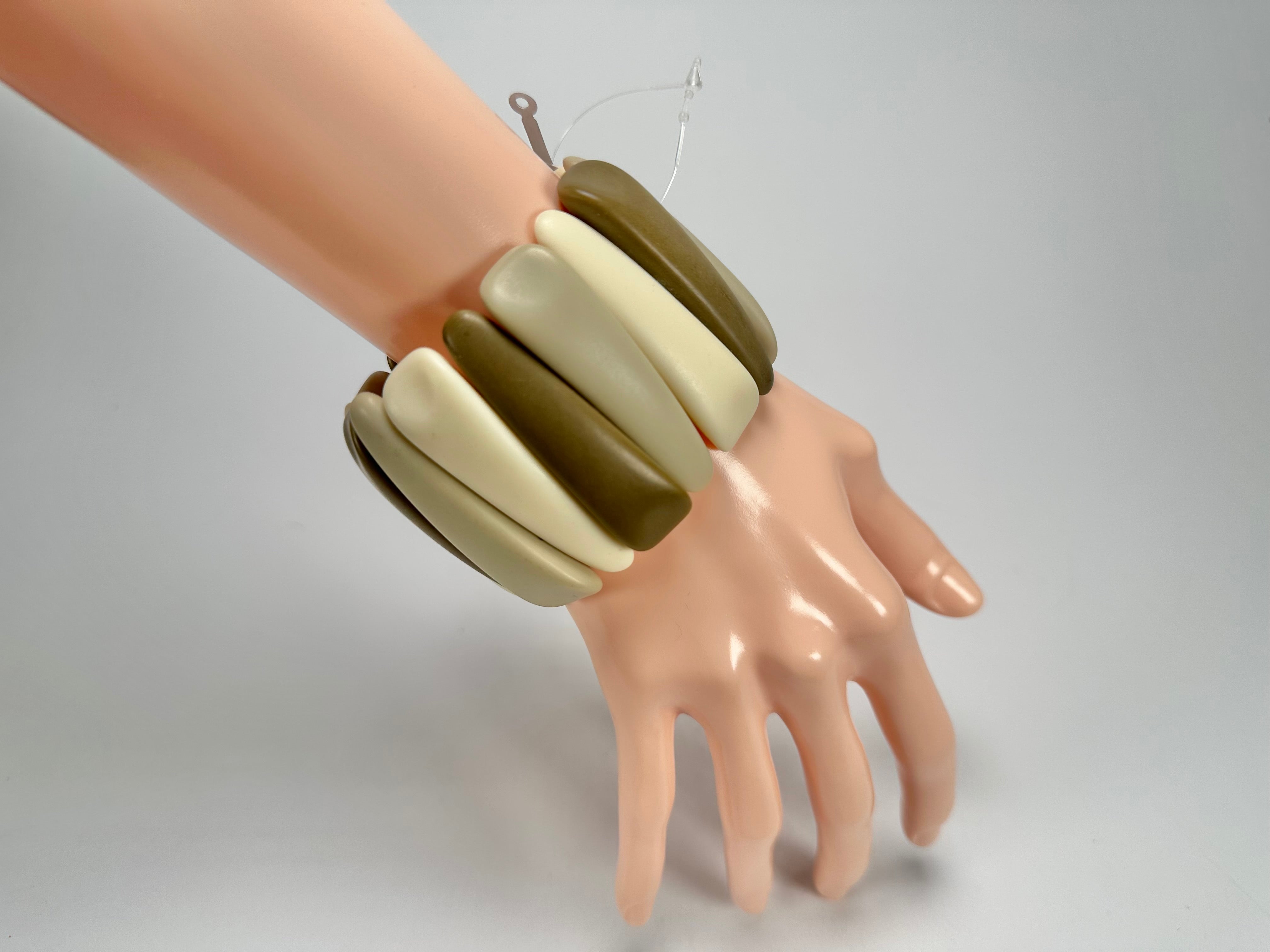 Jackie Brazil "Tulip" Boheme Elasticated Bracelet ( B0026 )