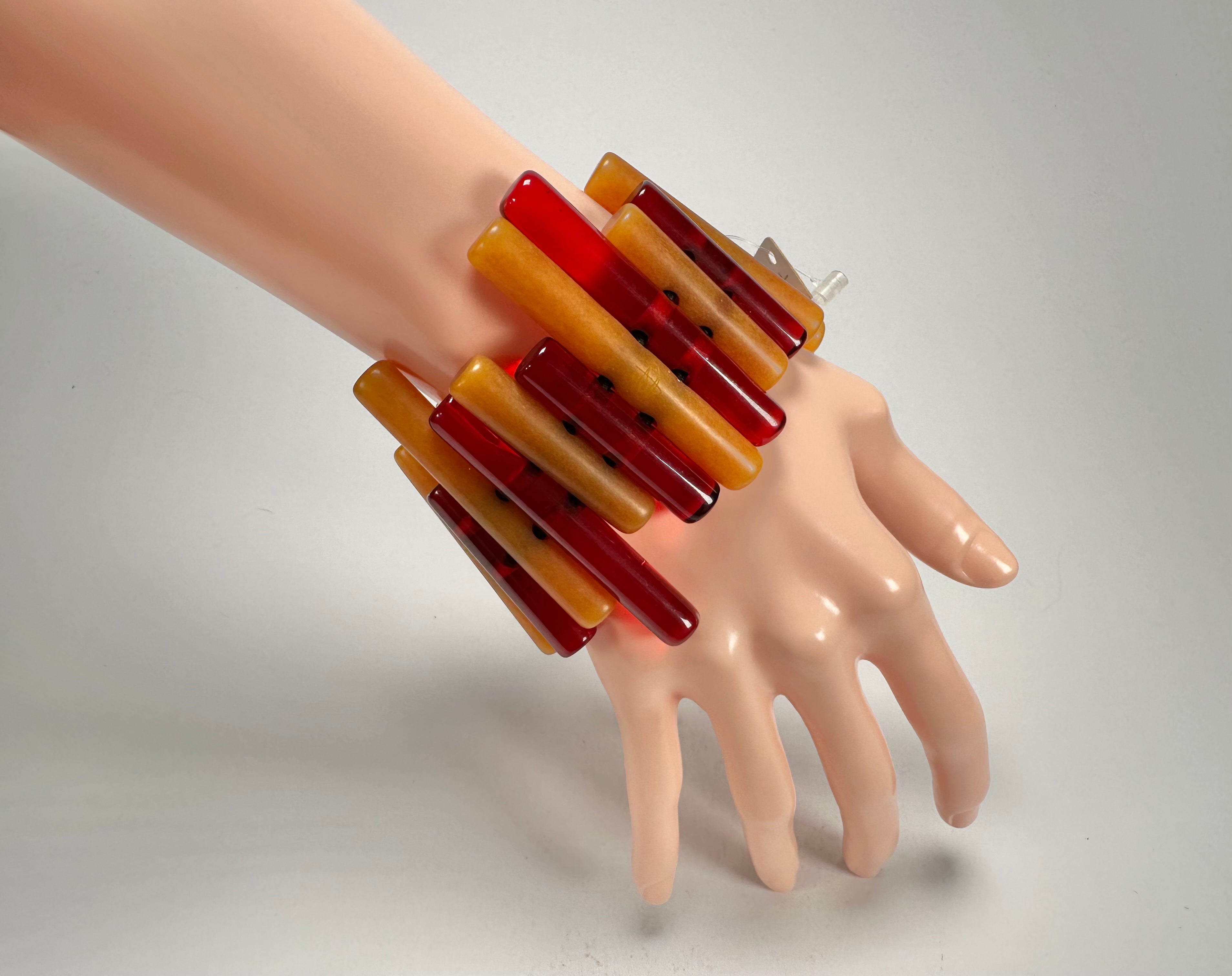 Jackie Brazil "Pipas" Thin Mix Tortoise & Prada Cylinders Resin Bracelet ( B2198 )