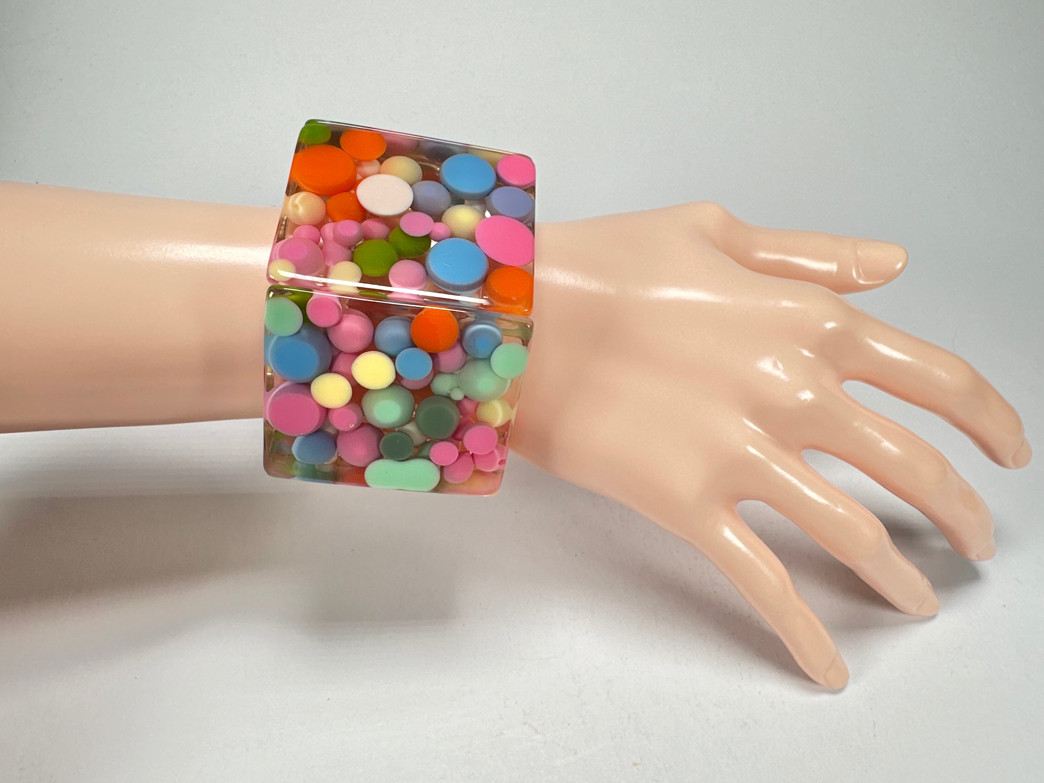 Jackie Brazil "Sabrina" Spots Hexagonal Elasticated 5cm Bracelet ( B2522 )