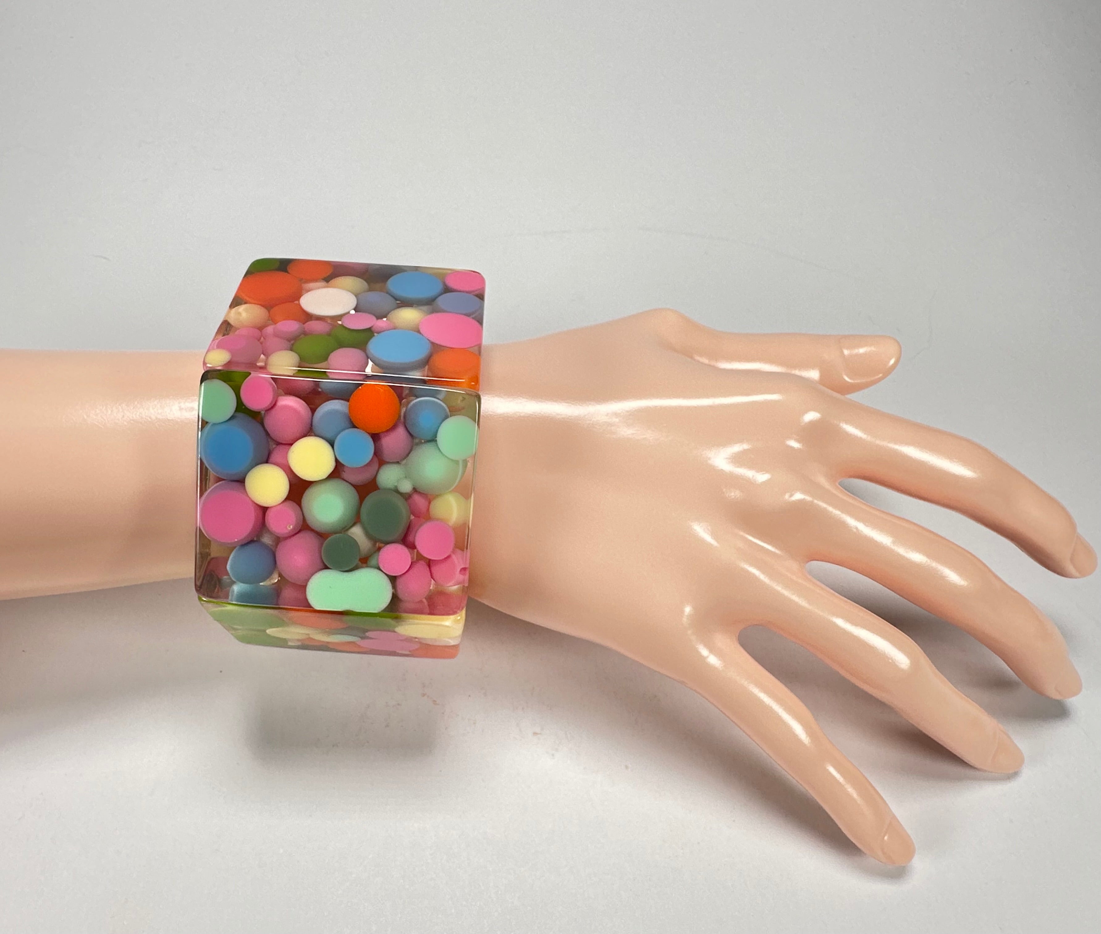 Jackie Brazil "Sabrina" Spots Hexagonal Elasticated 5cm Bracelet ( B2522 )