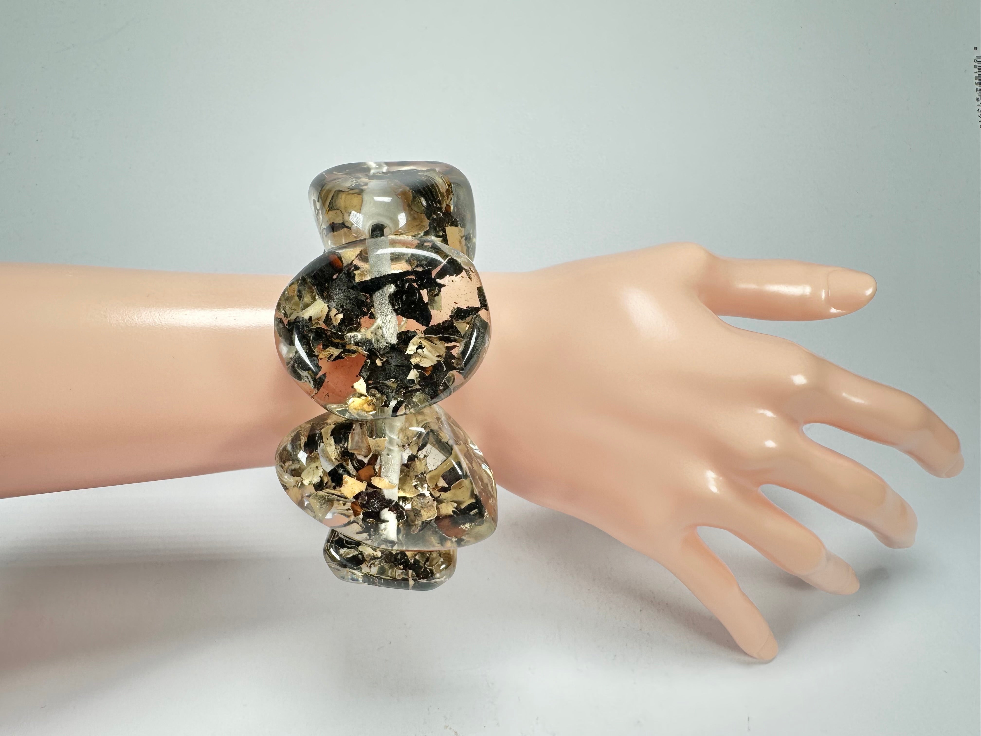 Jackie Brazil "Cusco" Seaweed Large Stones Elasticated Bracelet ( B1350 )