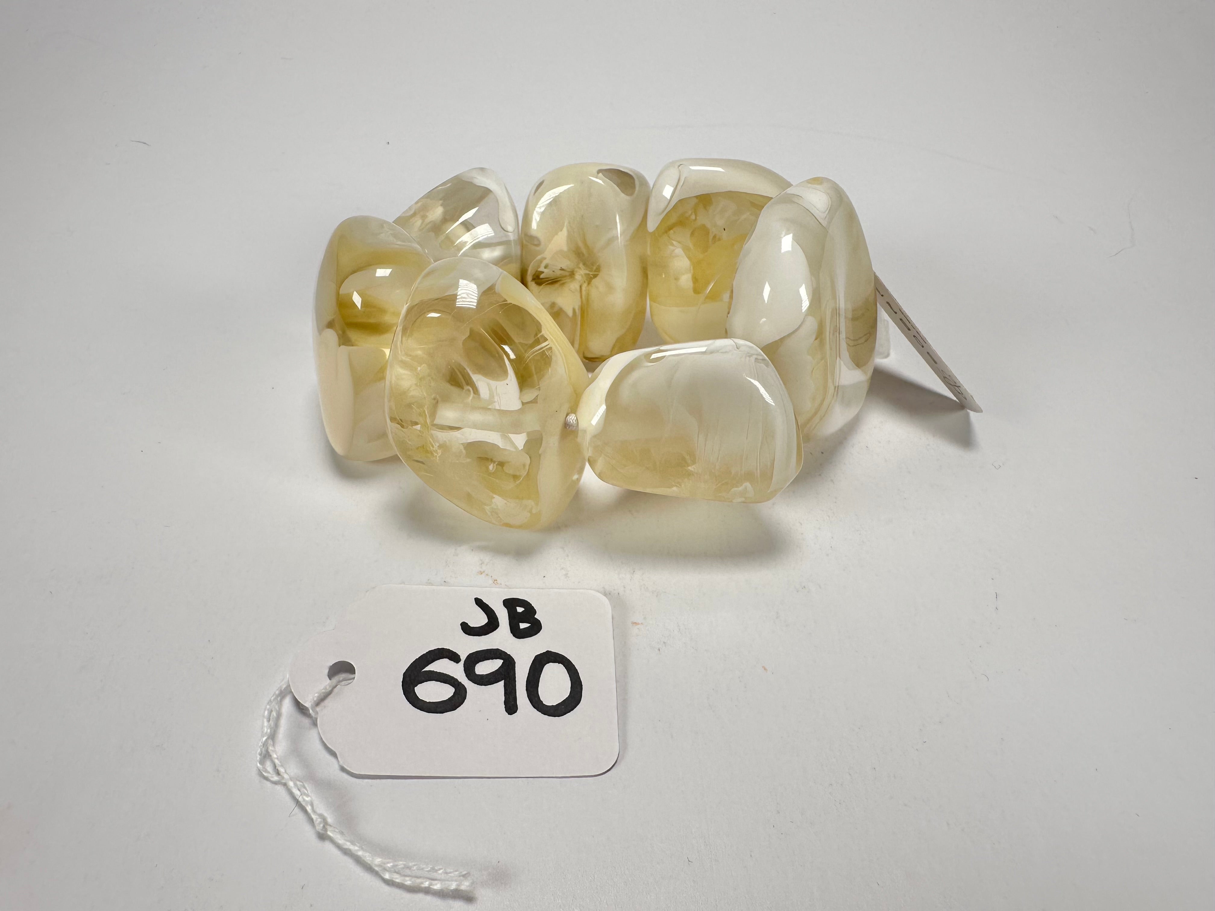 Jackie Brazil "Vesubio" Large Cusco Stones Cream Marble Elasticated Bracelet ( B1613 )