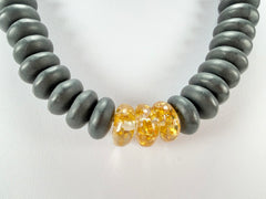 Jackie Brazil "Bela" Black Matt & Gold Flakes Resin Mini Wheels 50cm Necklace ( N0041 )