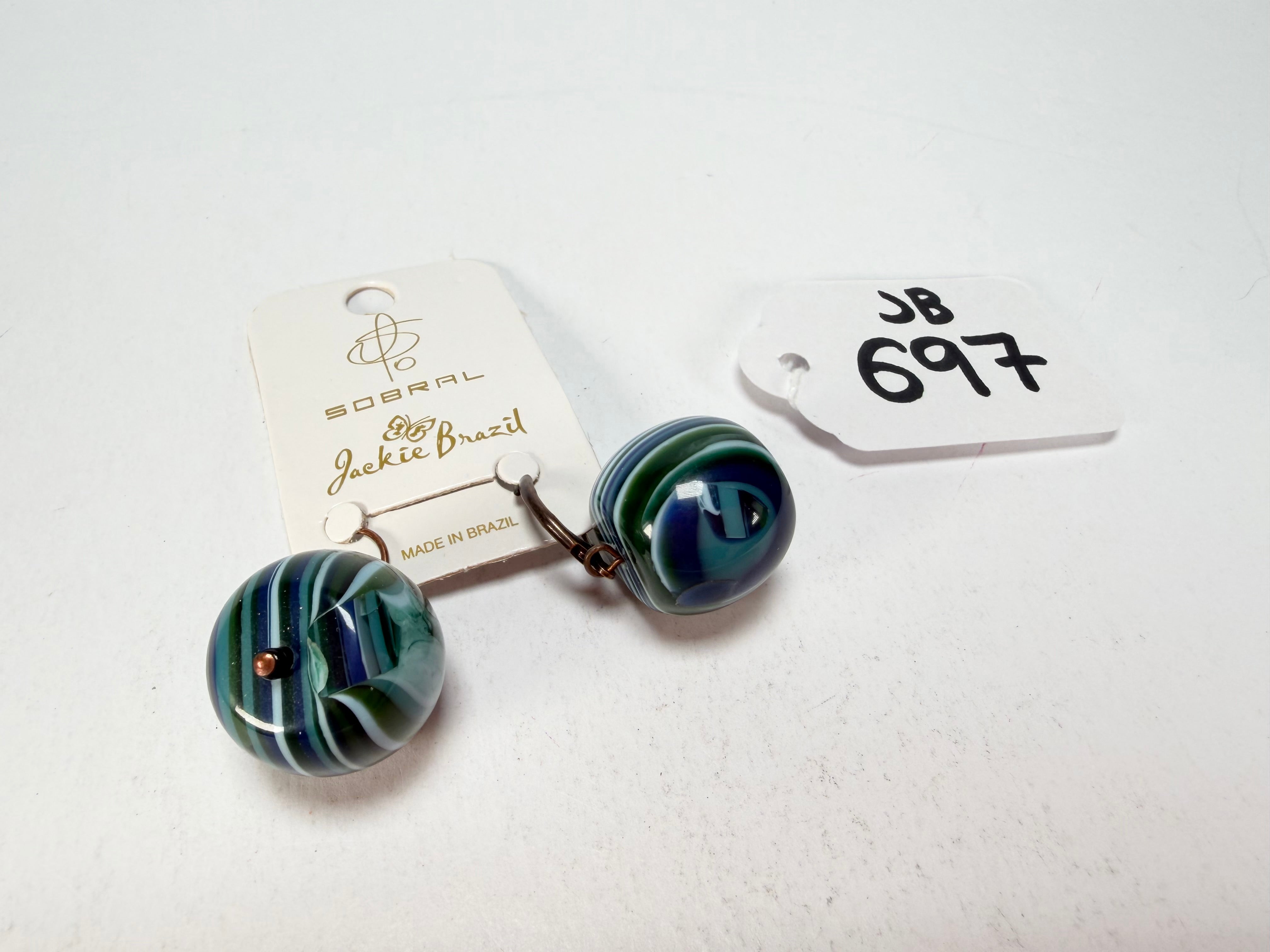 Jackie Brazil "Cat Eyes" Liquorice Balls Blue Mix Short Resin Earrings ( E0960 )