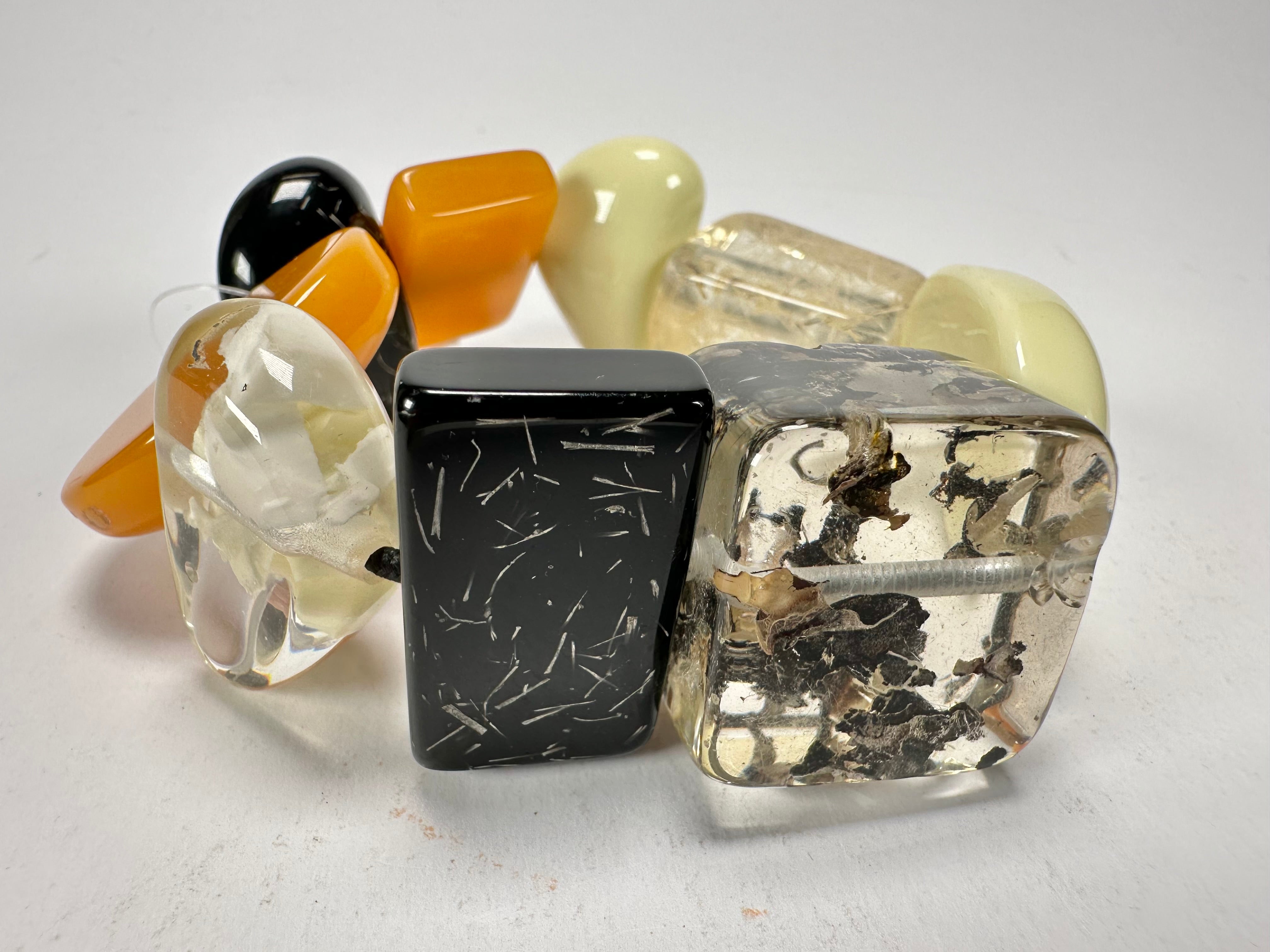 Jackie Brazil "Indiana" Seasons Mix Multi Bead Resin Bracelet ( B0210 )