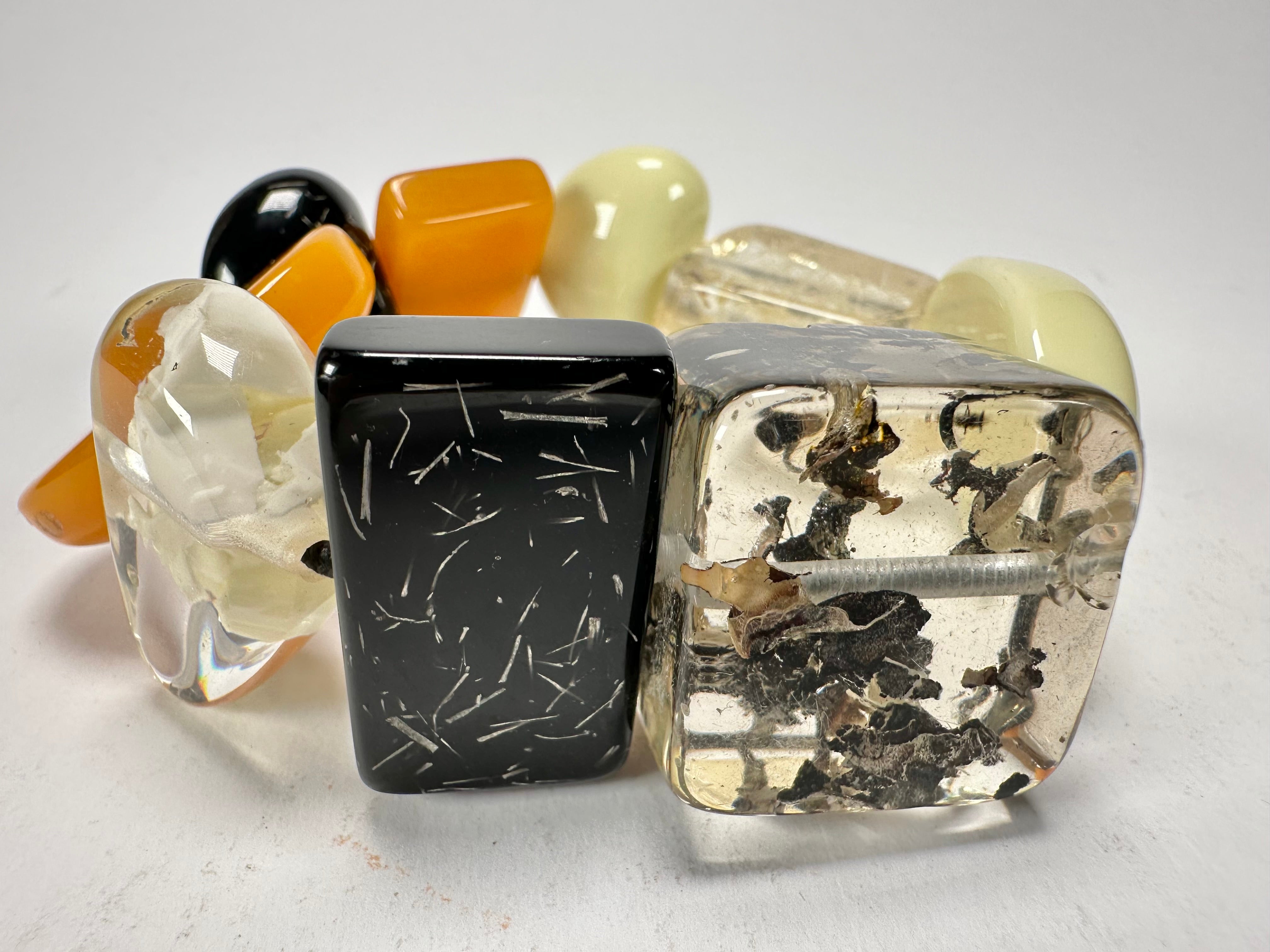 Jackie Brazil "Indiana" Seasons Mix Multi Bead Resin Bracelet ( B0210 )