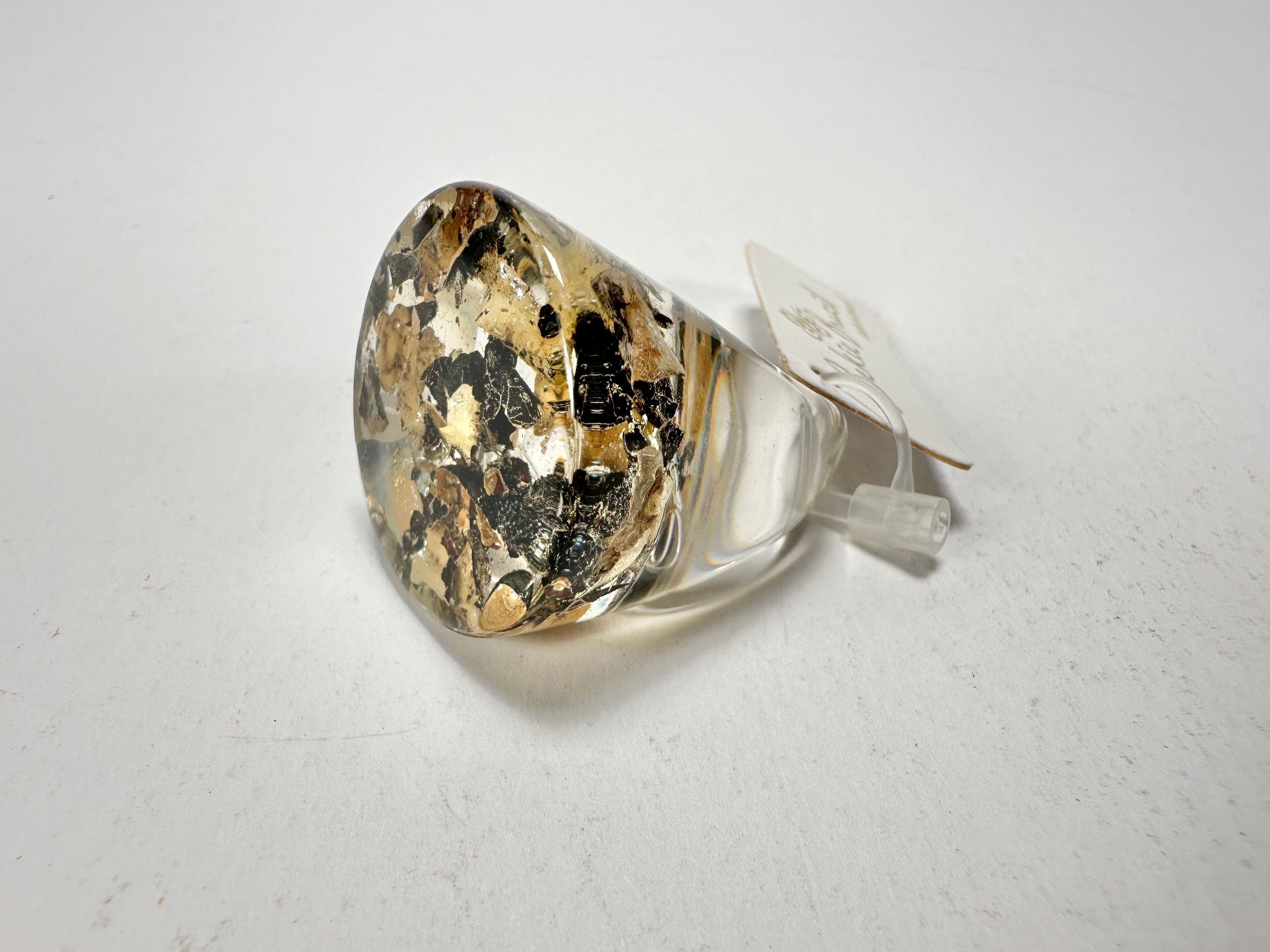 Jackie Brazil "Stomp" Large Round Seaweed Resin Ring ( R0360 ) Size UK Q / US 8