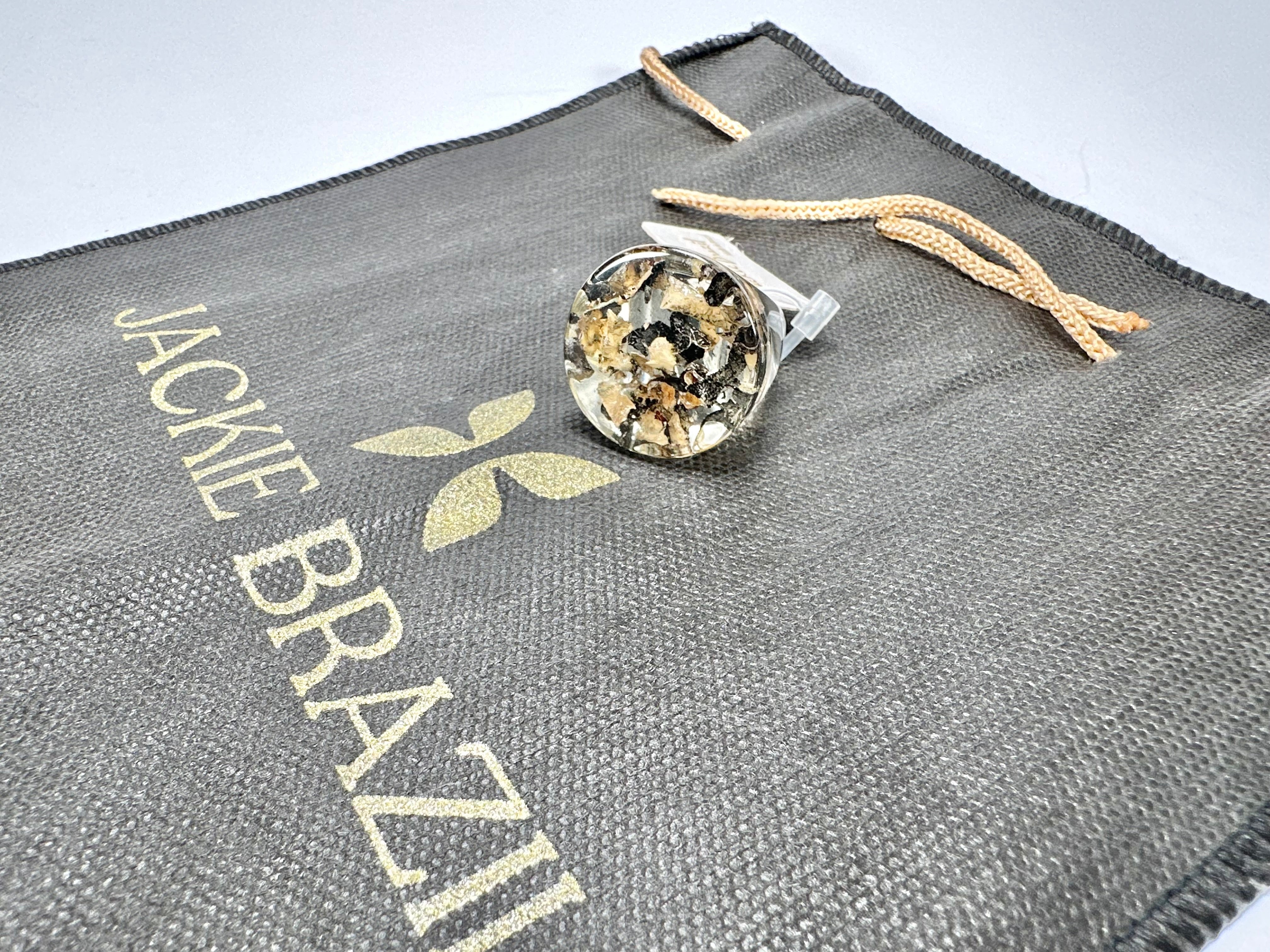 Jackie Brazil "Stomp" Large Round Seaweed Resin Ring ( R0360 ) Size UK Q / US 8