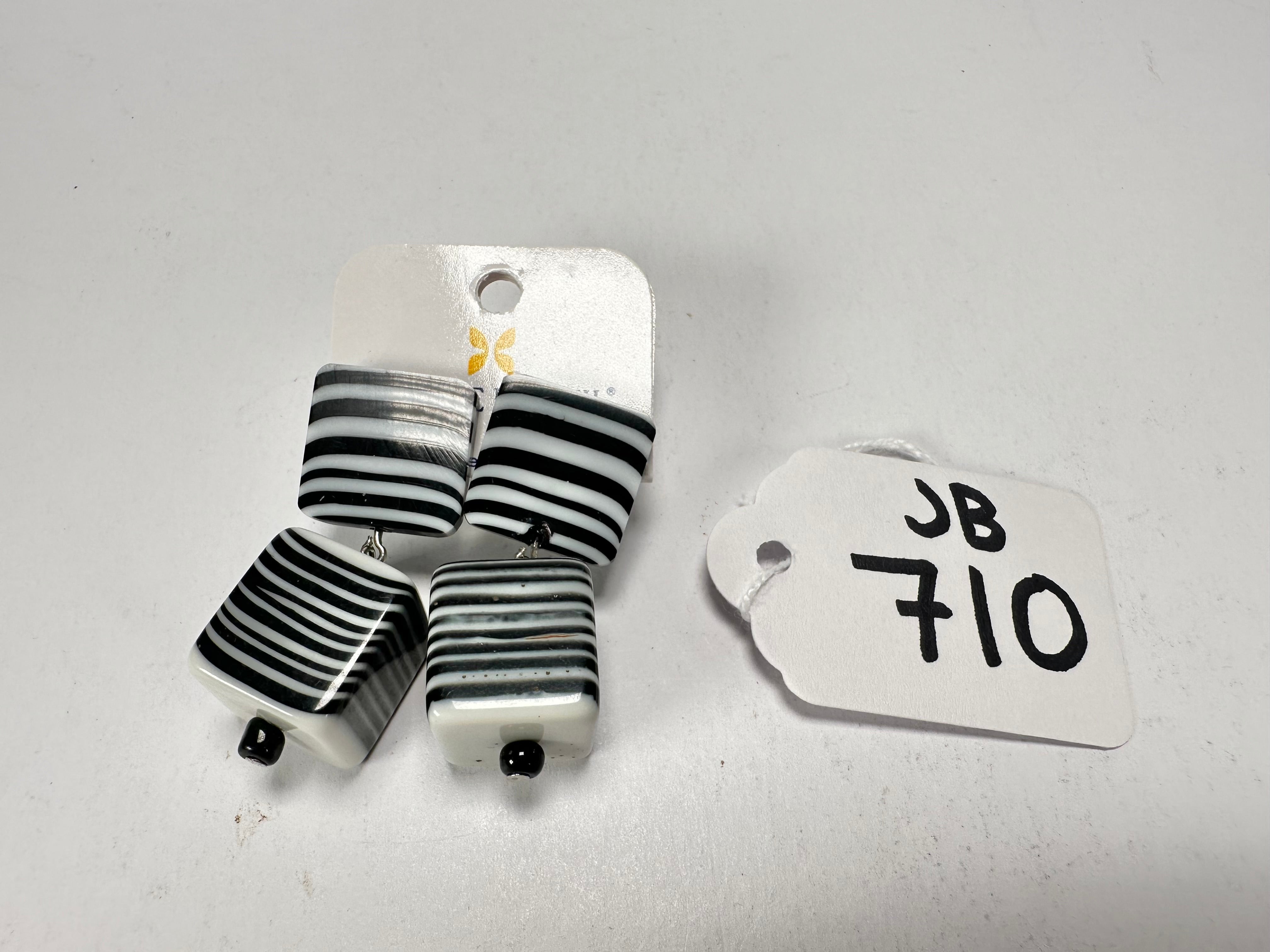 Jackie Brazil "Black & White" Liquorice All Sorts Stud & Cube Resin Earrings ( E0080 )