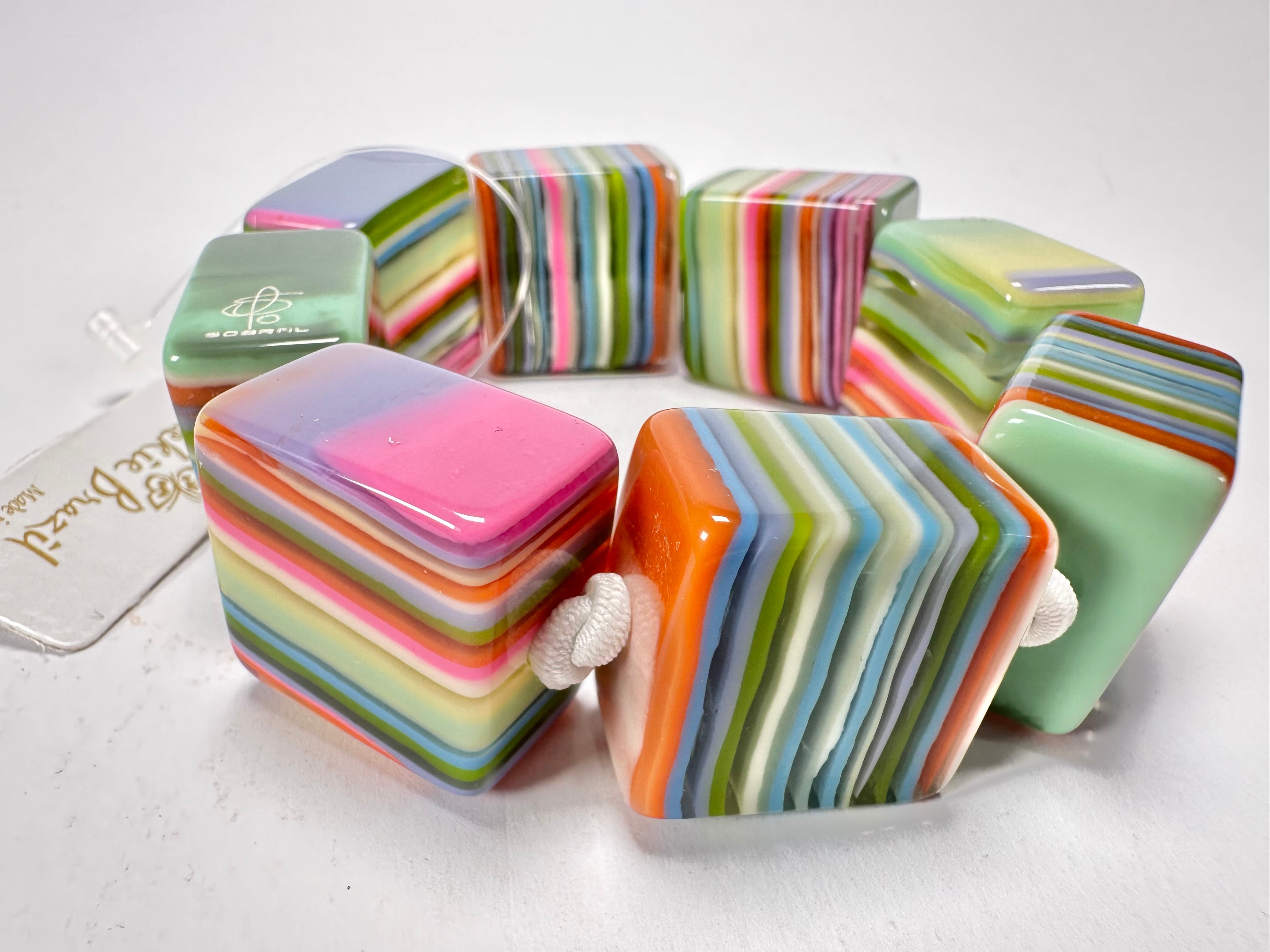 Jackie Brazil "Gala" Liquorice Half Rectangles On Elastic Spring Mix Bracelet ( B0778 )